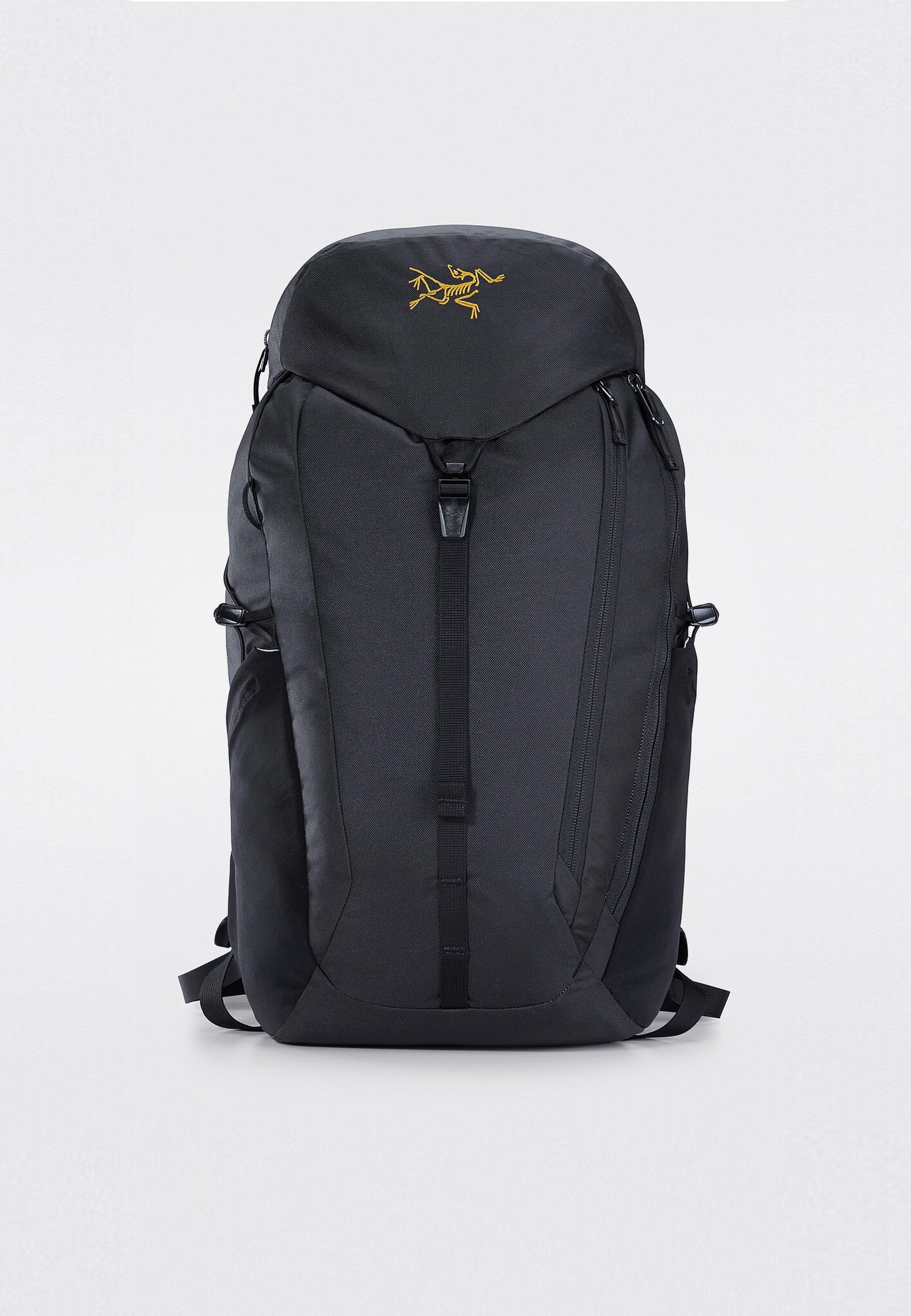 ARC'TERYX ブラックバックパック　mantis Arc'teryx | Buy Mantis 20 Backpack - Black online | Good As