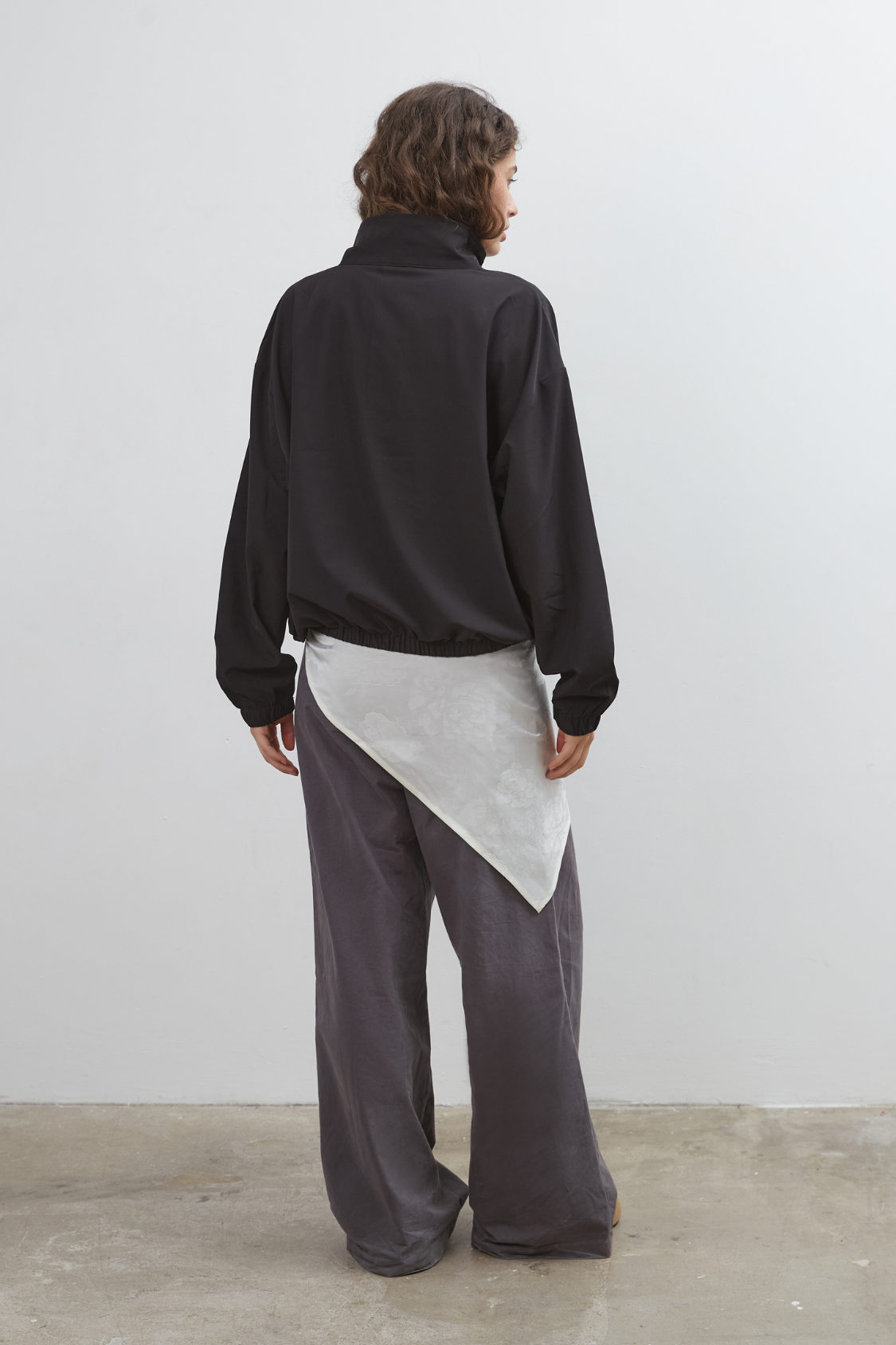 Caledonian Pullover - Black