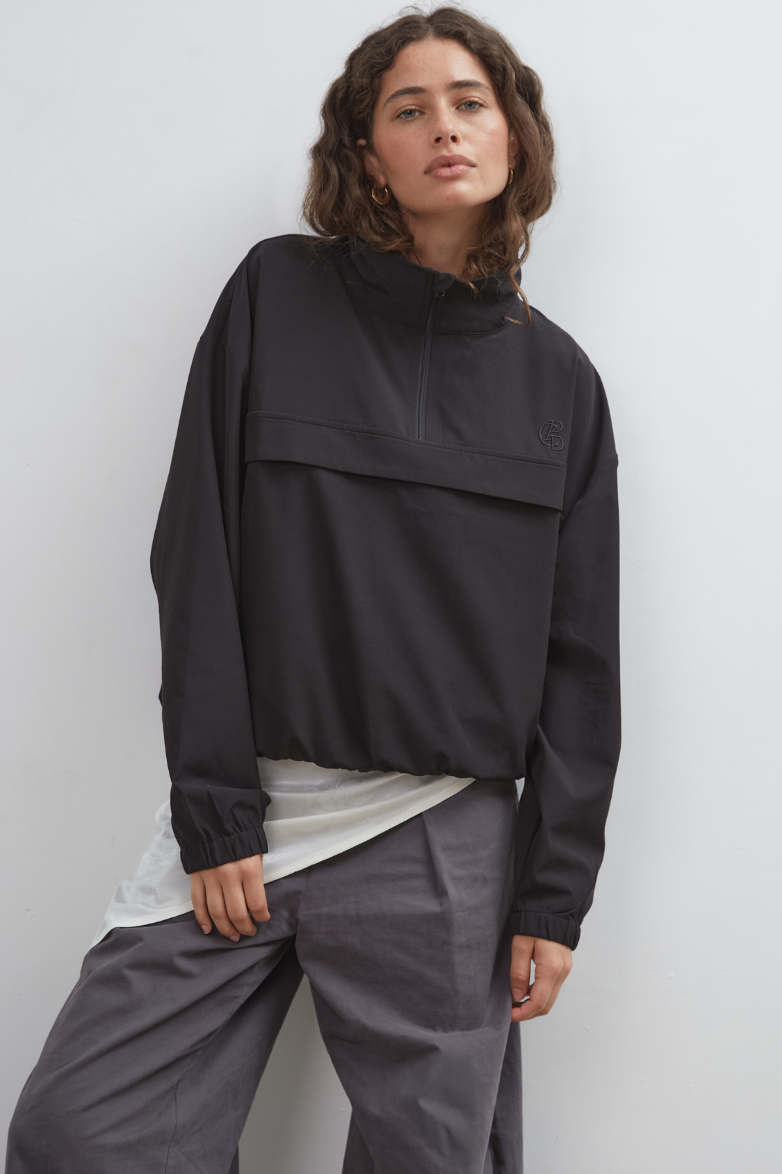 Caledonian Pullover - Black