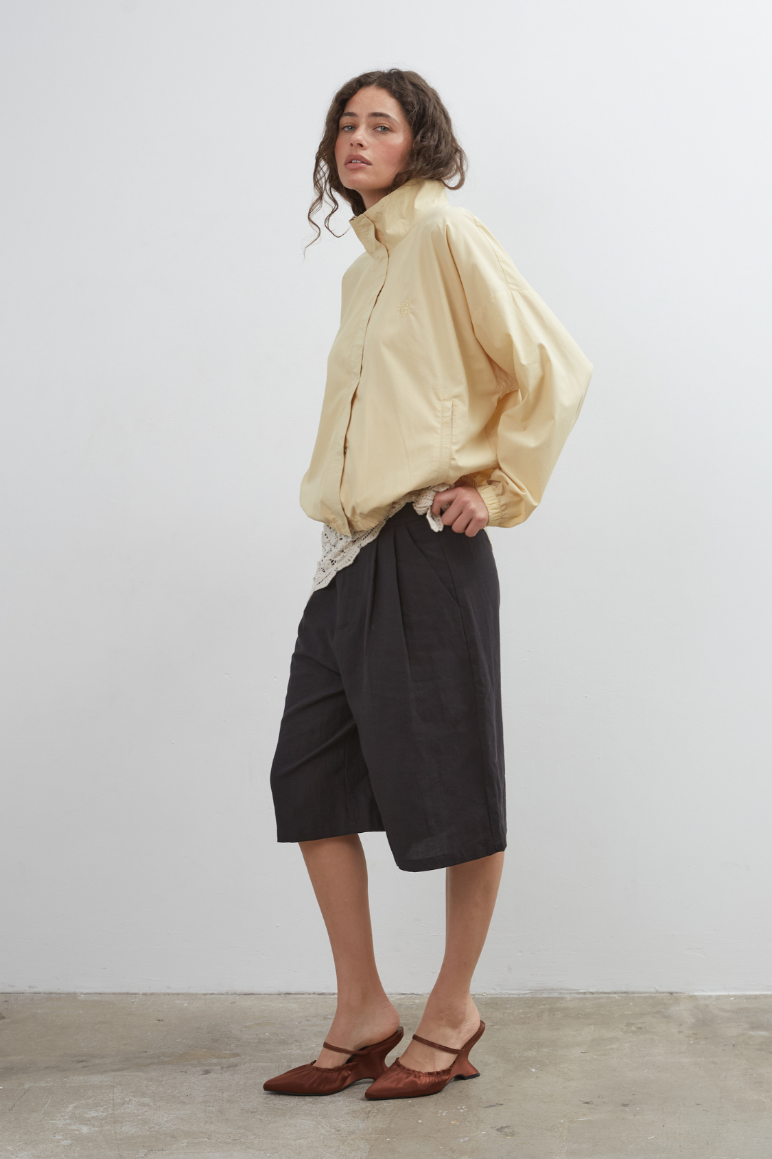 Longline Short - Black