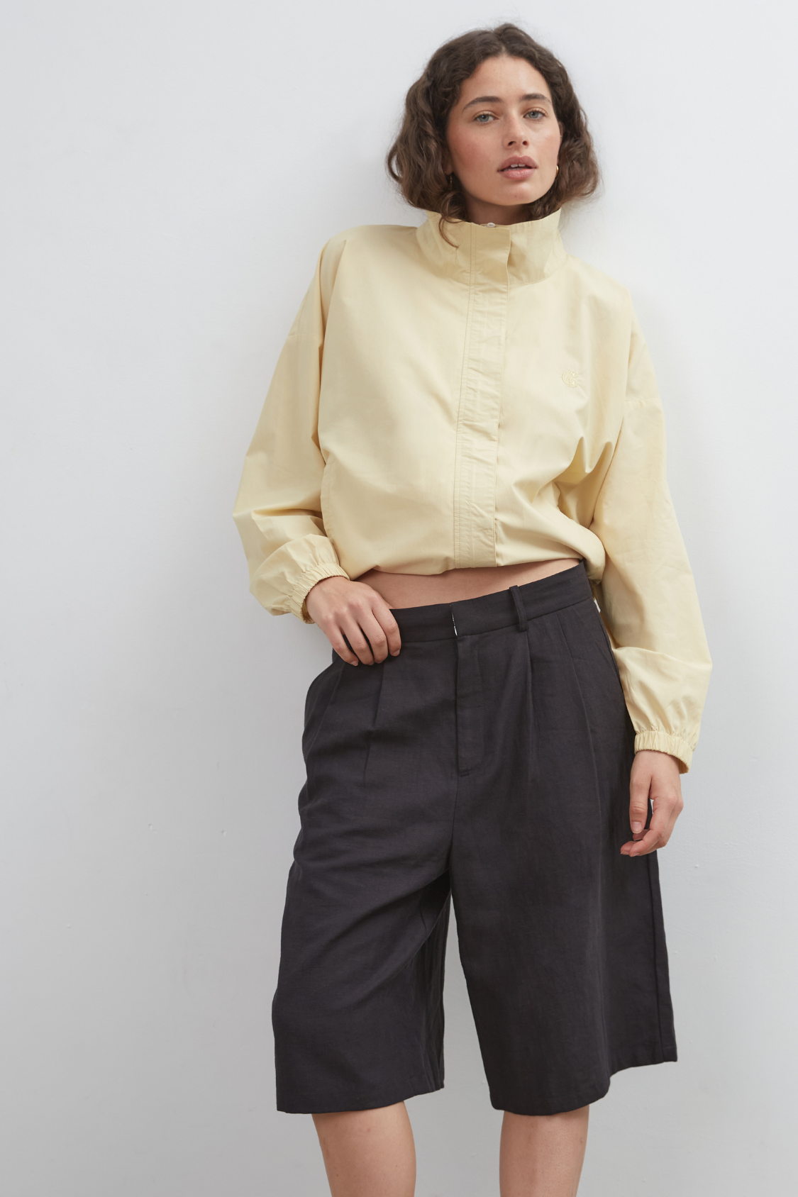 Longline Short - Black