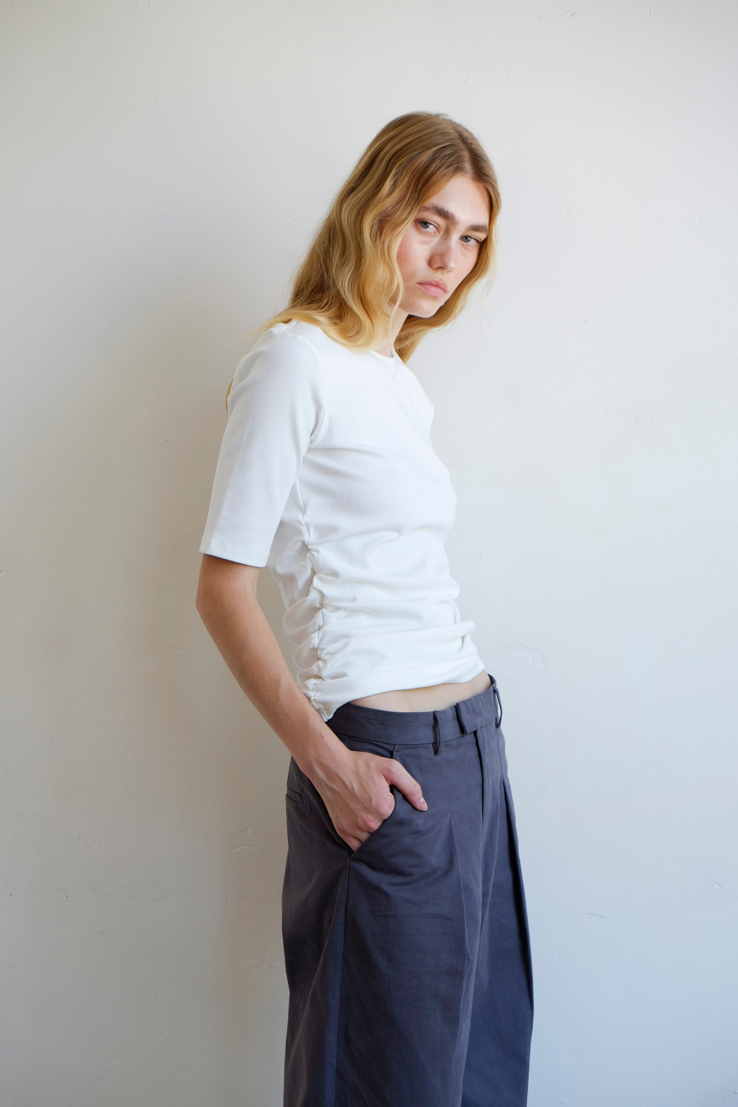 Ruched SS T-Shirt - Ivory