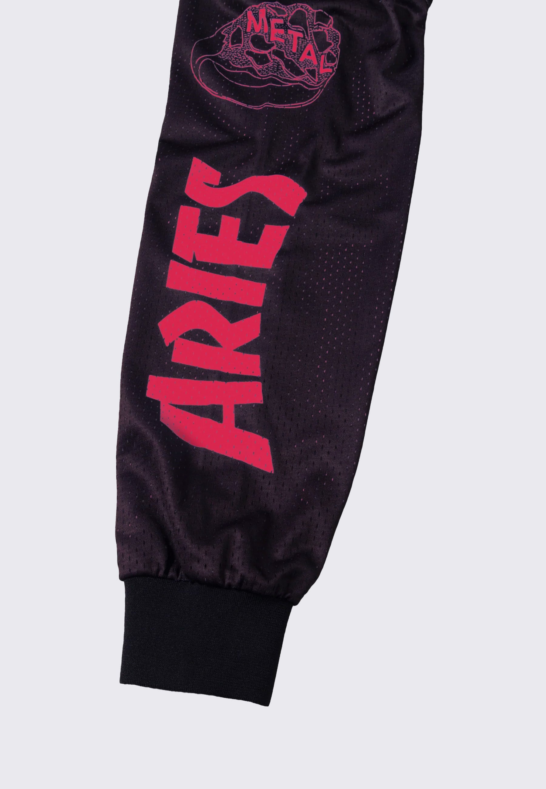 Airtex Metal L/S Tee - Black/Red