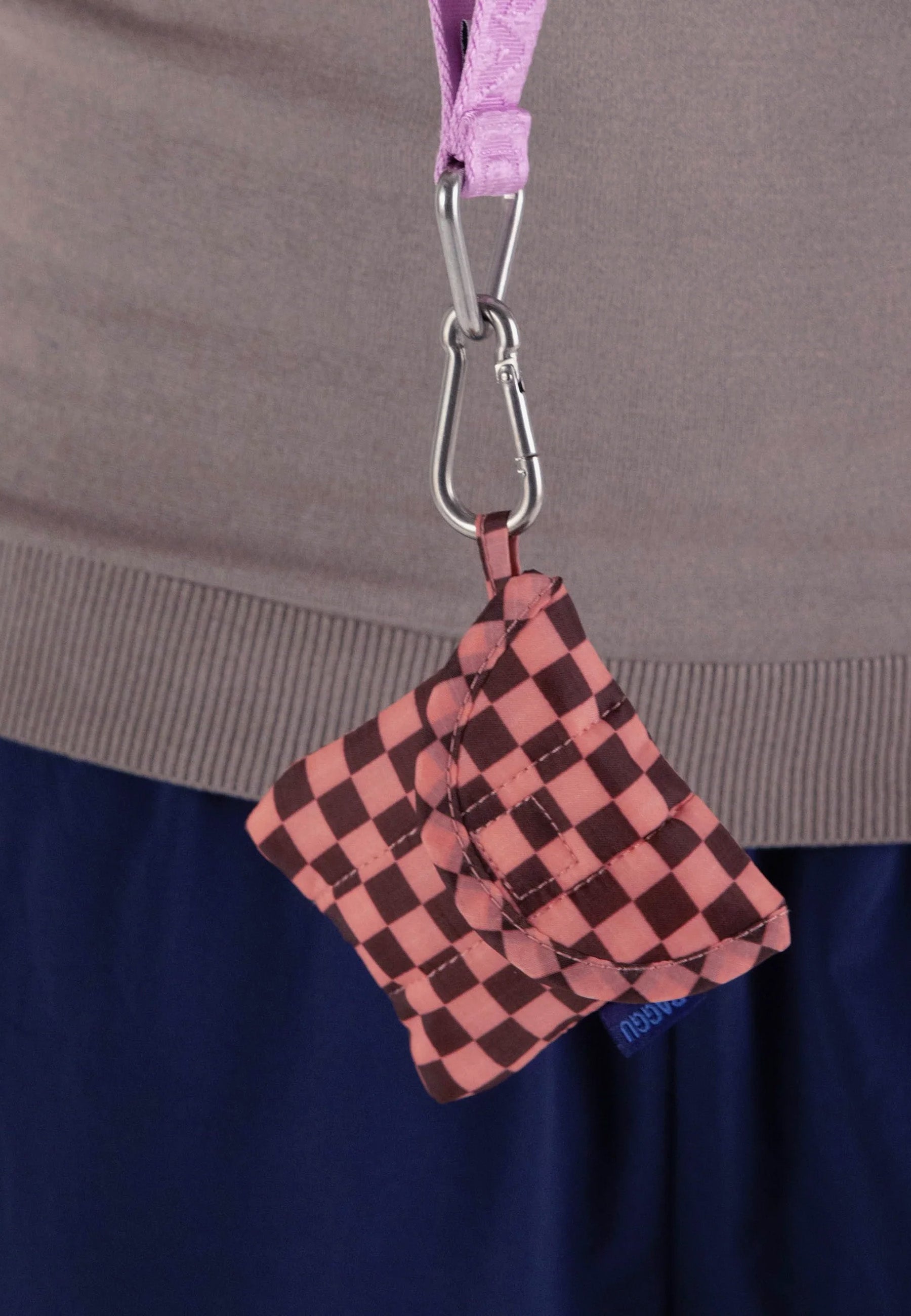 Puffy Earbuds Case - Pink brown Check