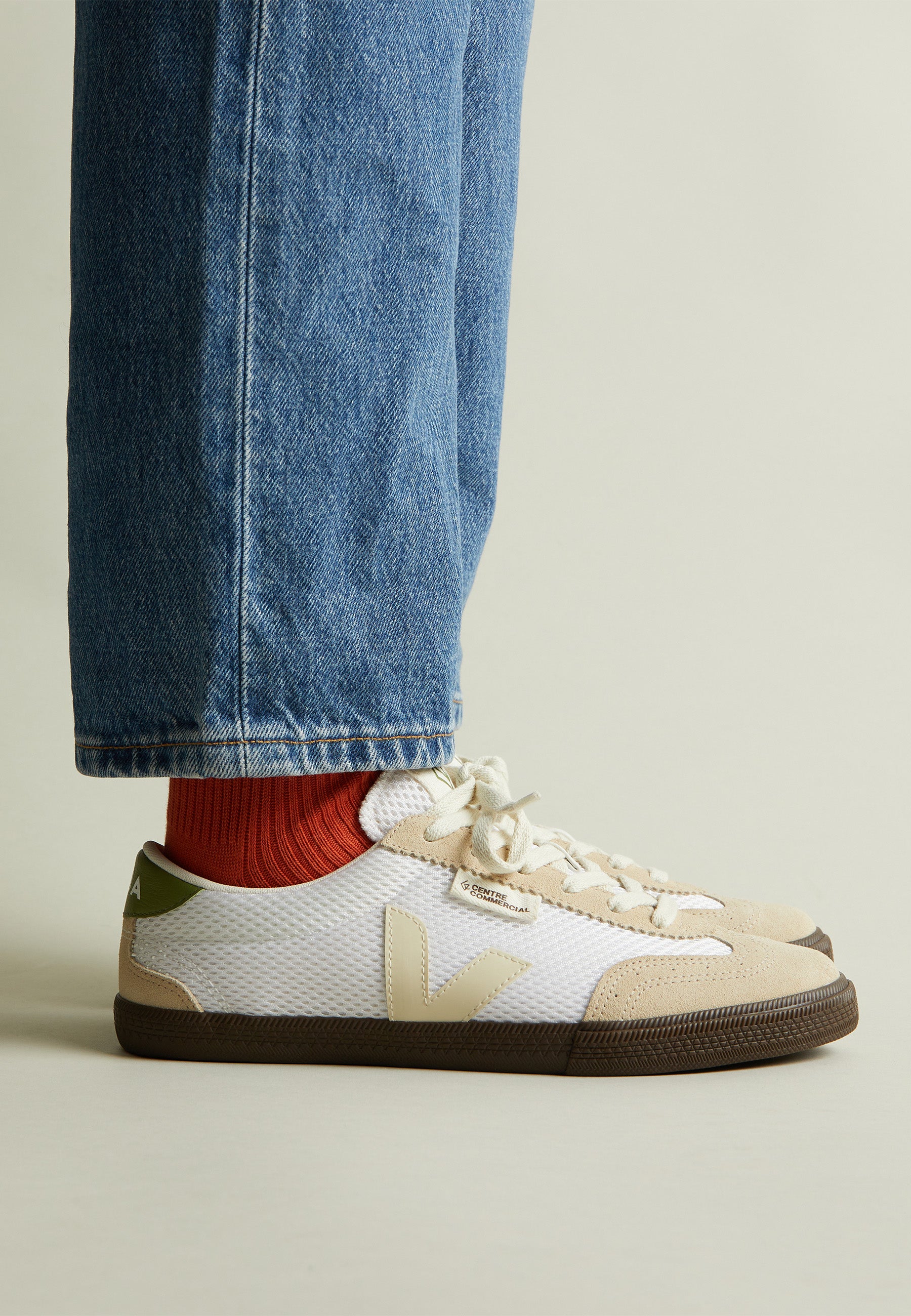 Centre Commercial x Volley - Lunar/Pierre/Almond