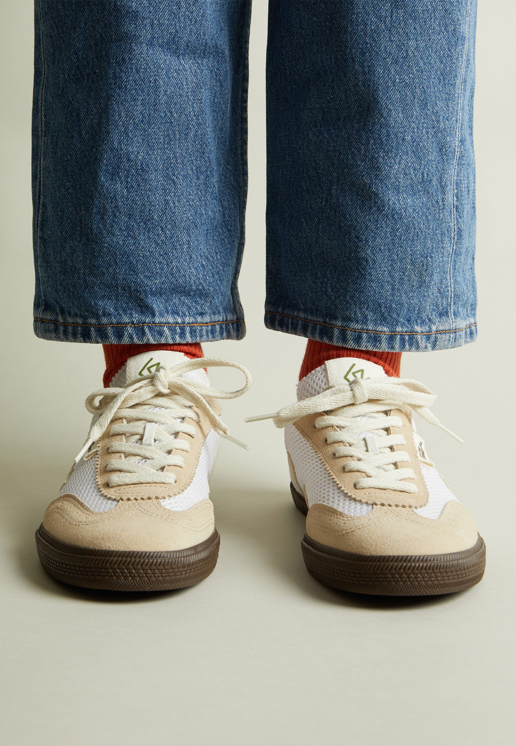 Centre Commercial x Volley - Lunar/Pierre/Almond