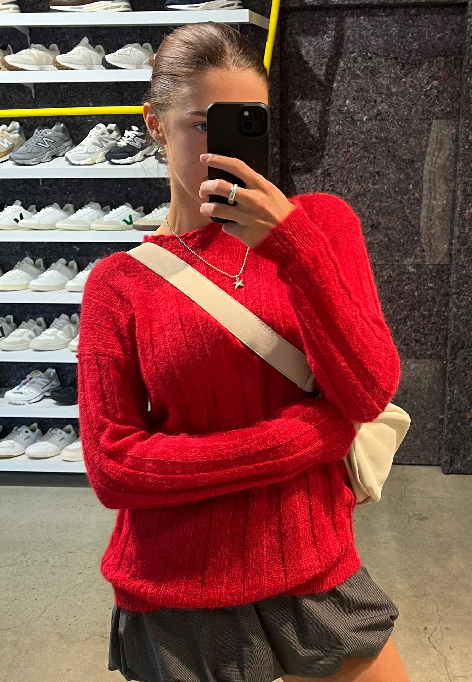 paloma wool moneo ニット ワンショルダー レッド Paloma Wool Moneo Top - Red | Garmentory