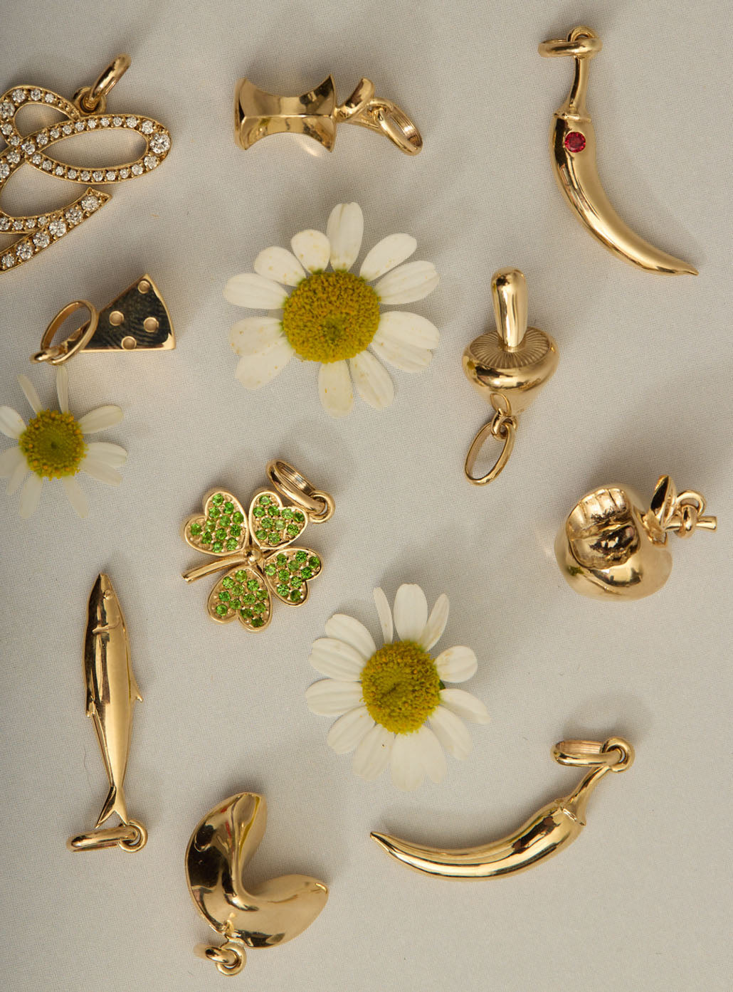 Bitten Apple Charm Necklace - Gold Plated