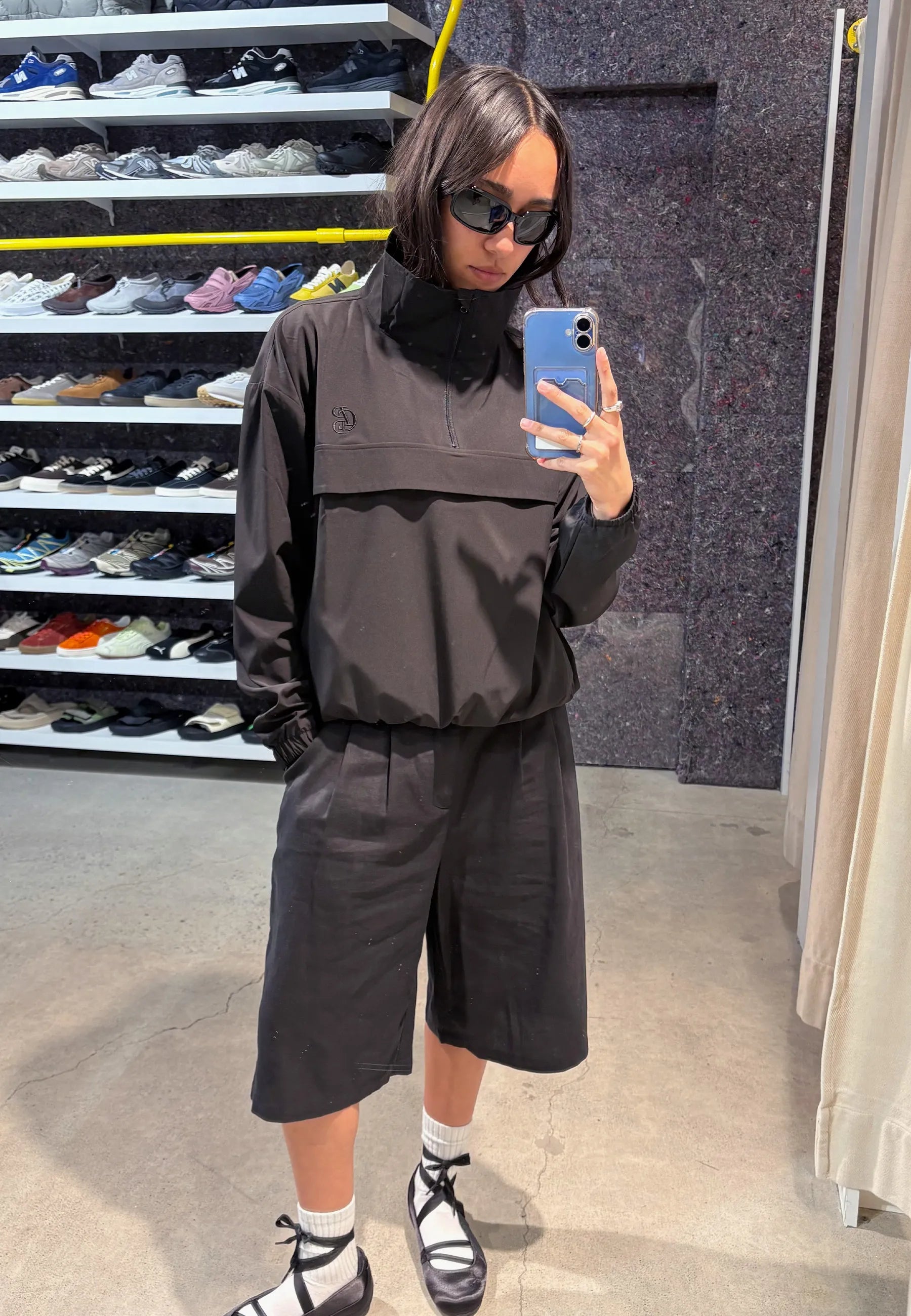 Caledonian Pullover - Black