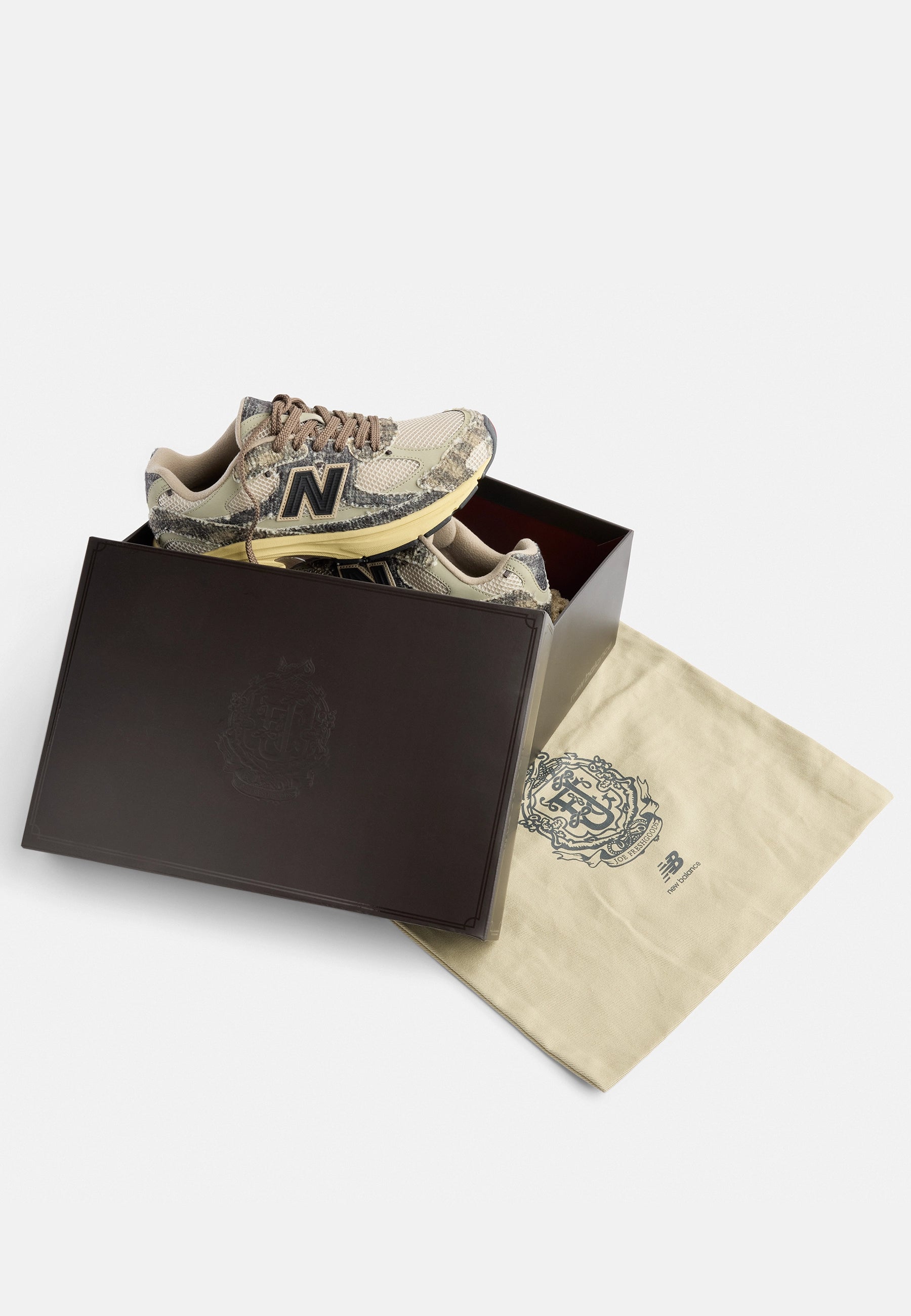 JFG x Abzorb 2010 - "Bag Lady" U2010JG1