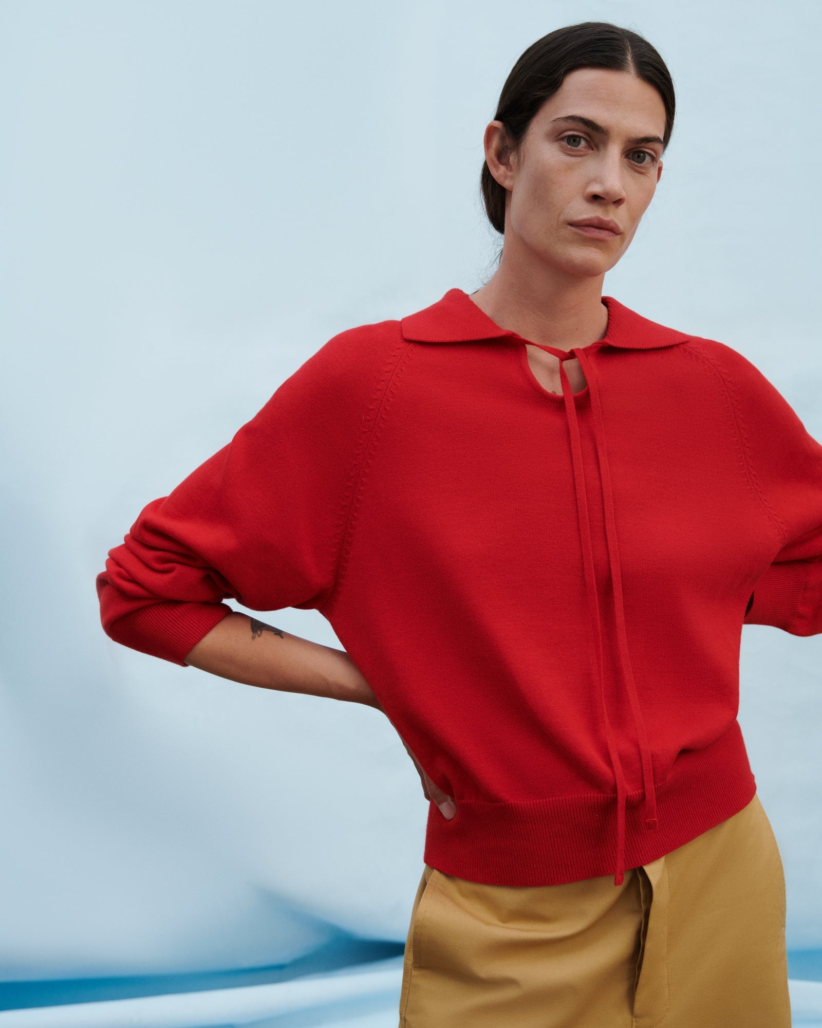 Keyhole Jumper - Poppy Red