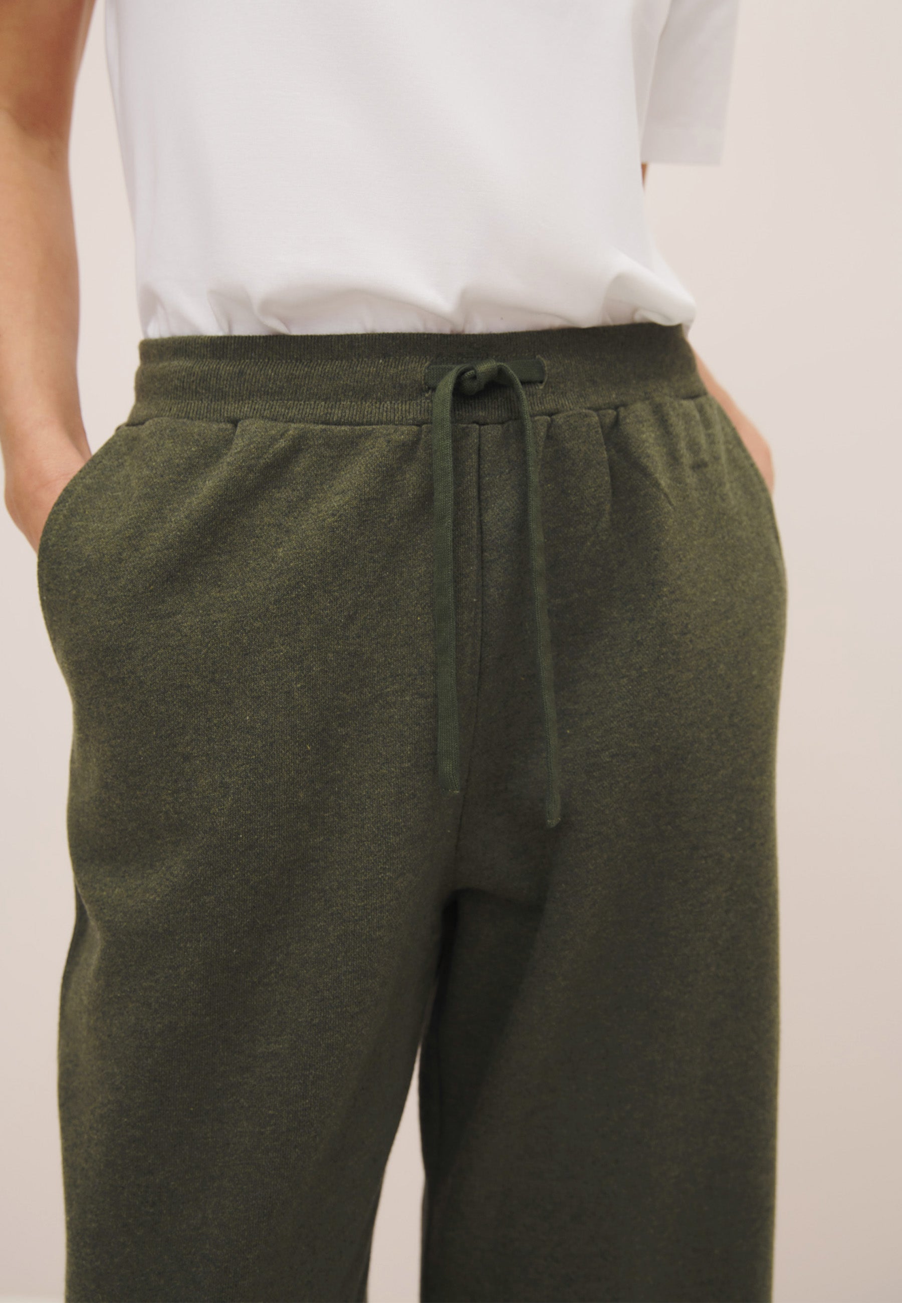 Utility Trackpant - Khaki Marle