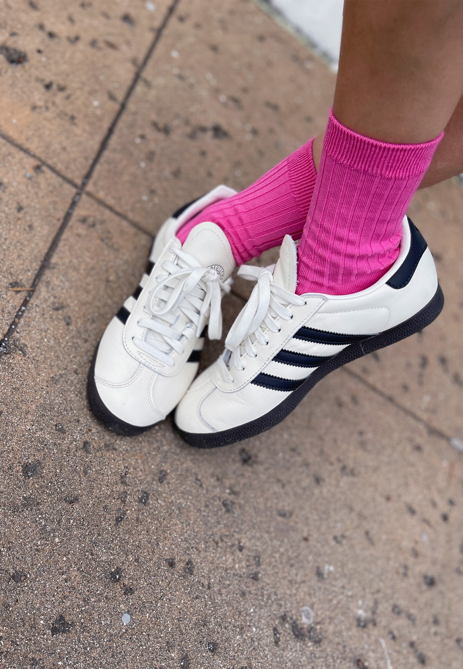 Her Socks - Bright Pink