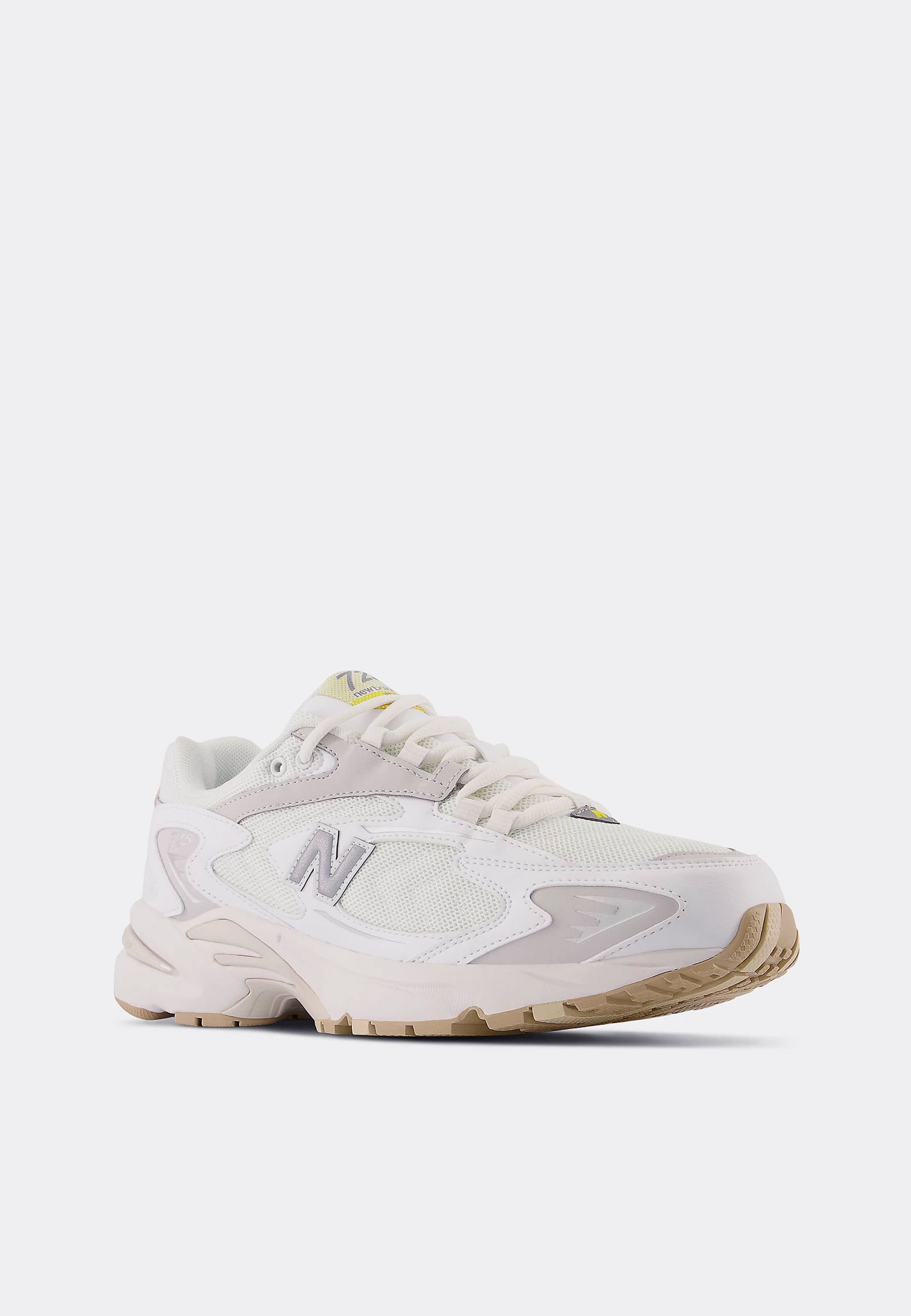 ML725AF - Beige/White