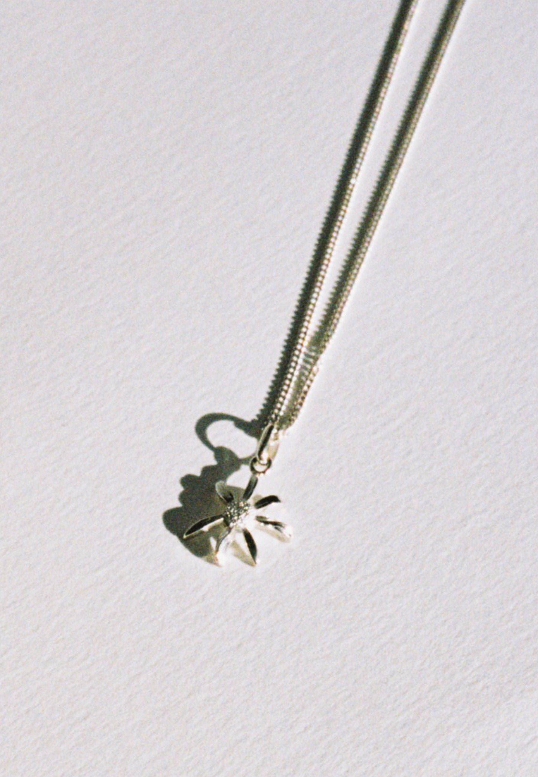 Daisy Charm Necklace - Silver