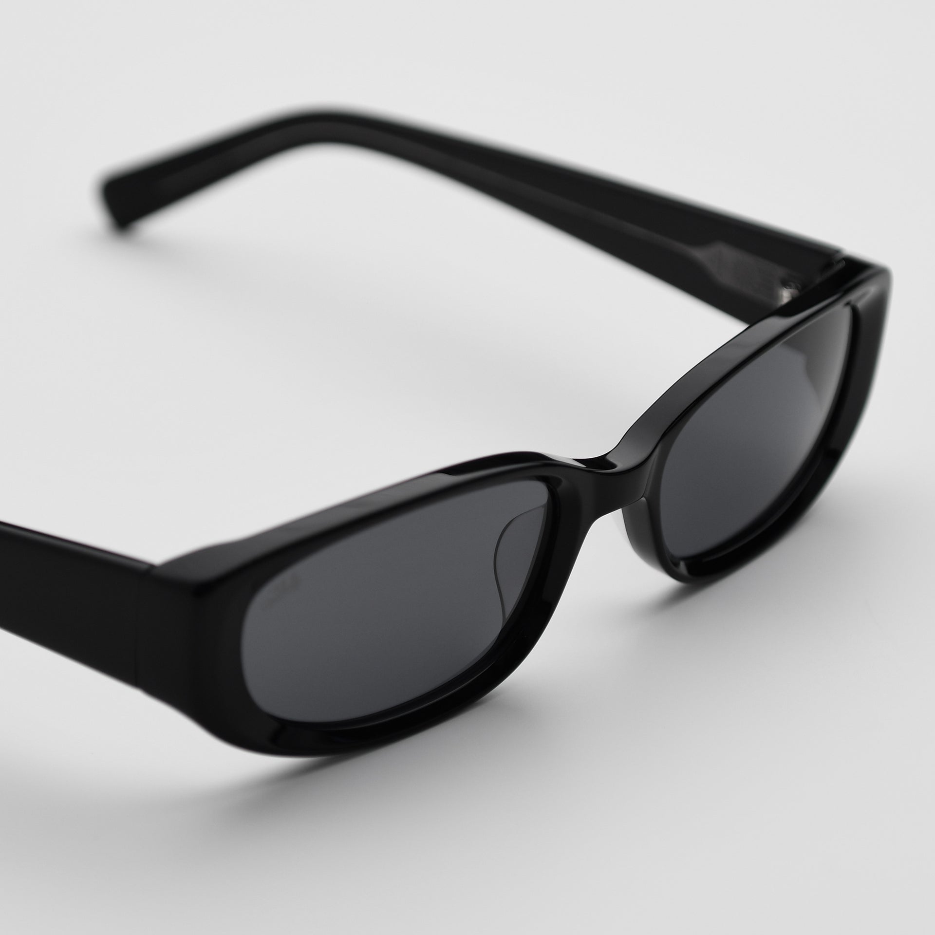 Mira Sunglasses - Black