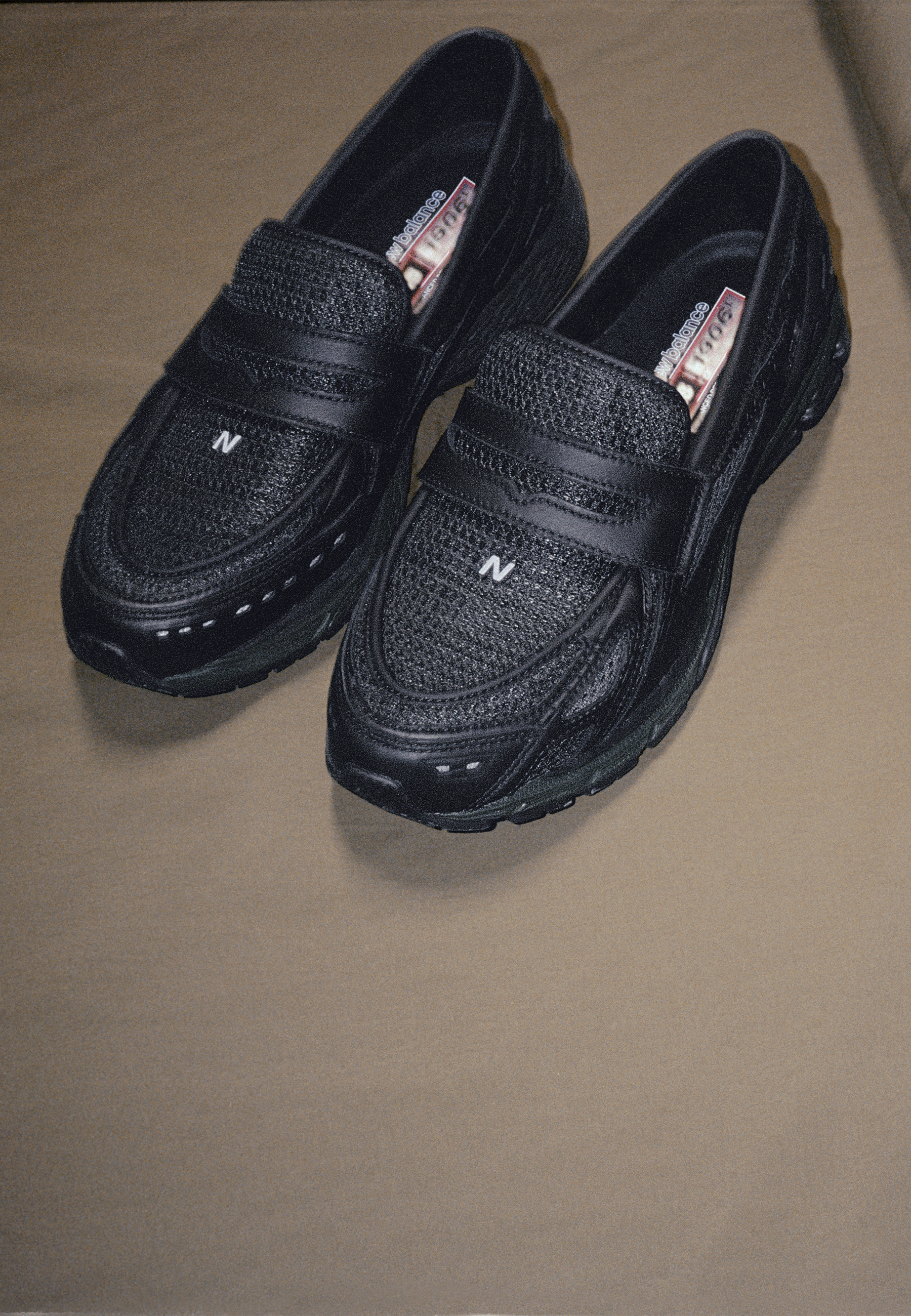 1906L - Black/Phantom - U1906LAI