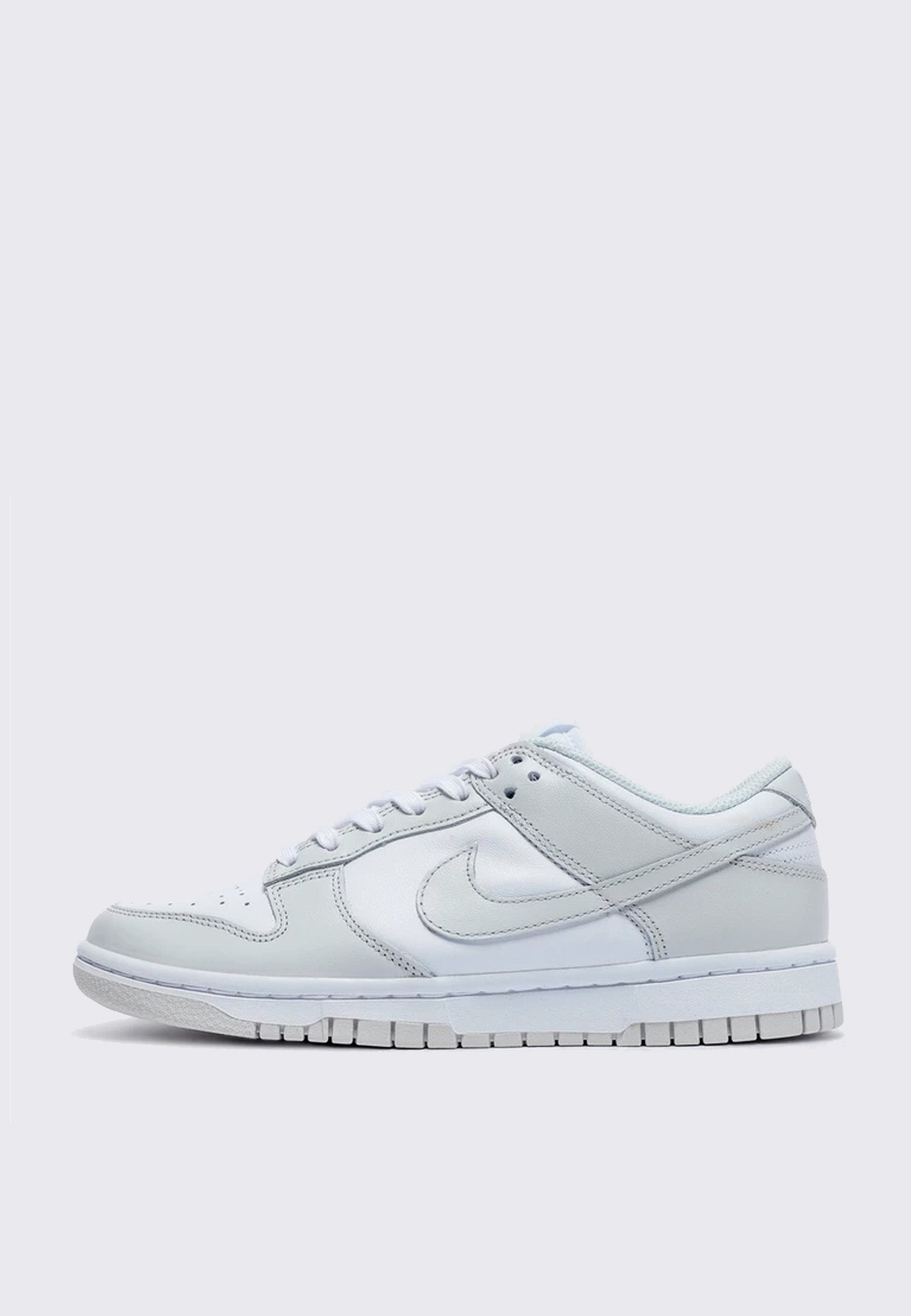 Women's Dunk Low - White/Photon Dust