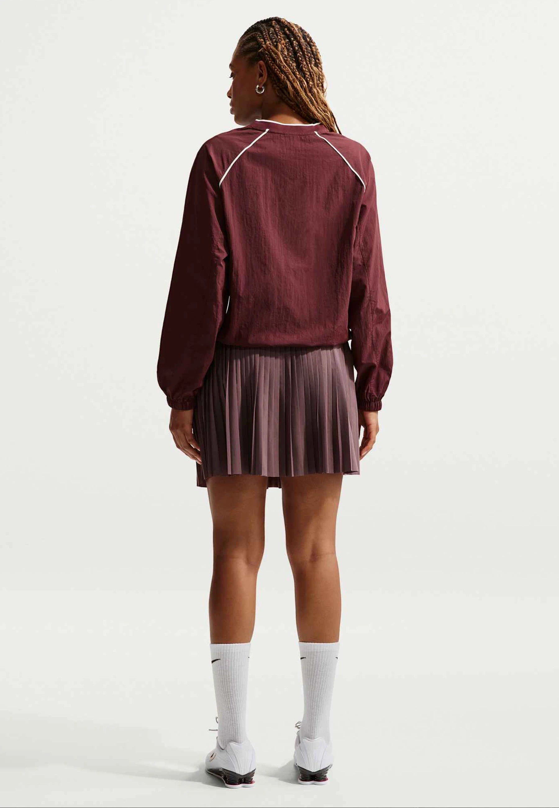 Women's Pleated Skirt - Burgundy