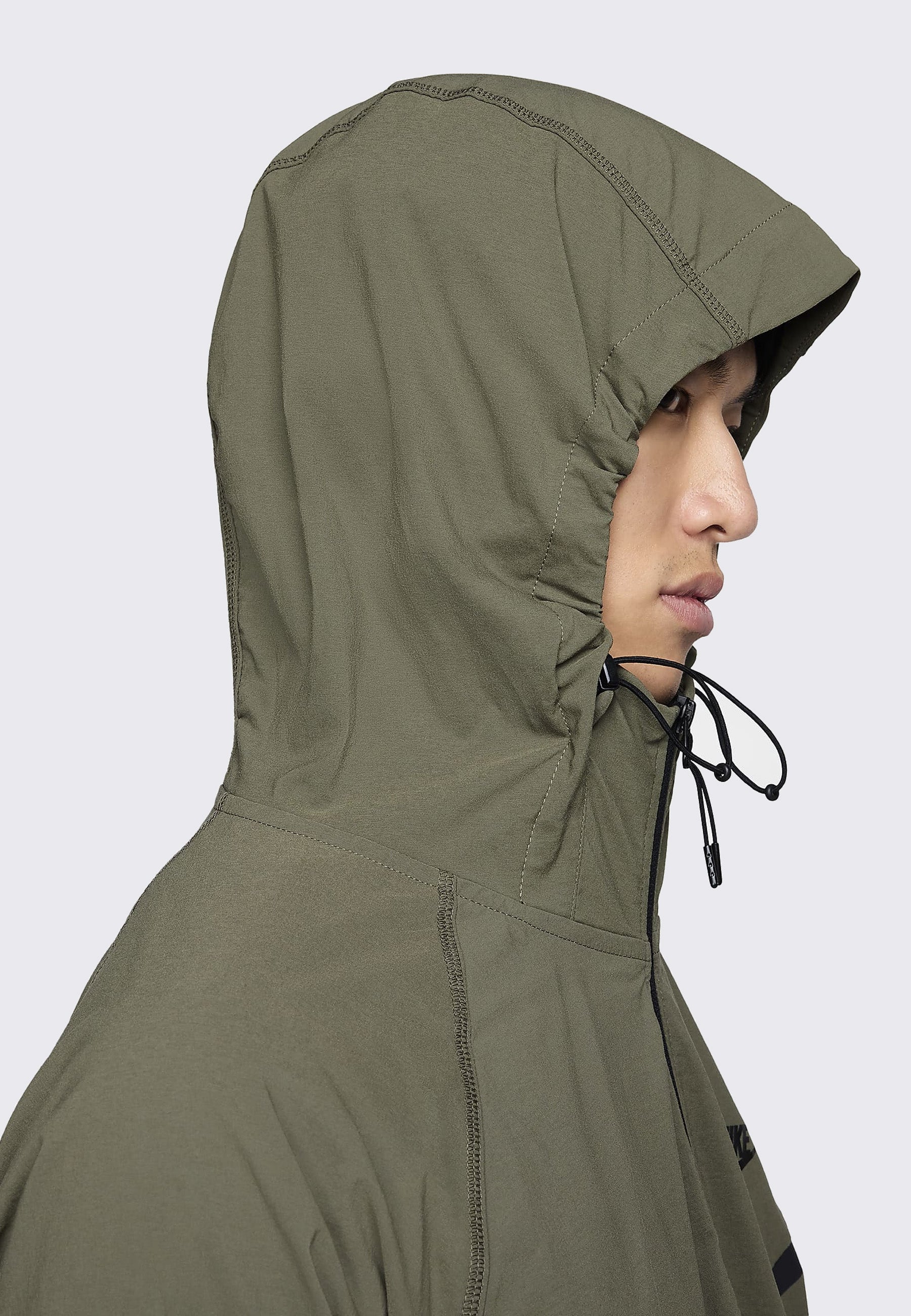 Tech Woven Windrunner Jacket - Olive/Black