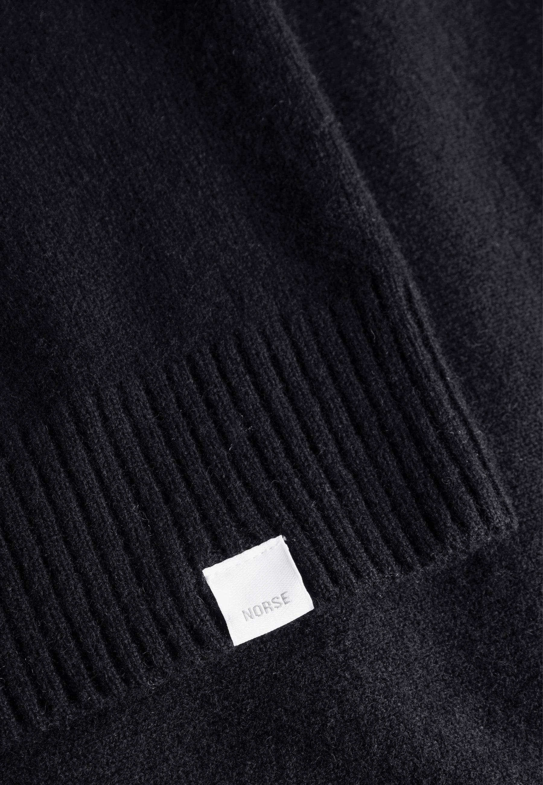 Standard Merino lambswool Polo - Black