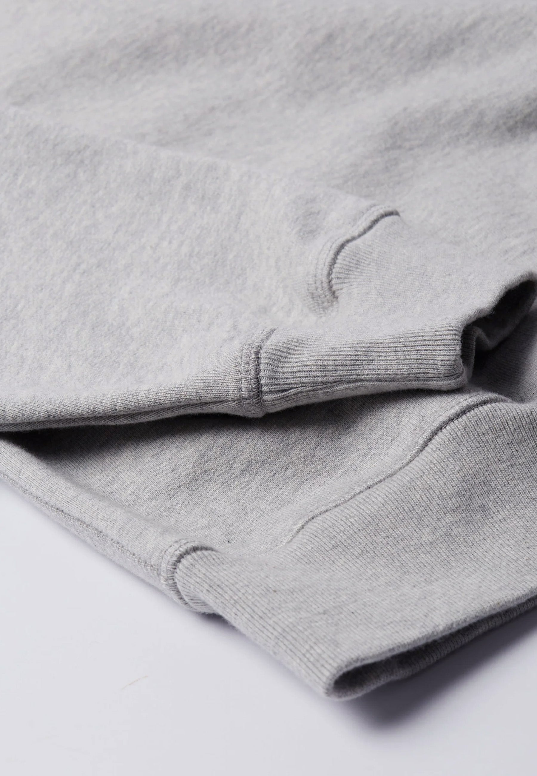 Rounded Par Crewneck - Heather Grey