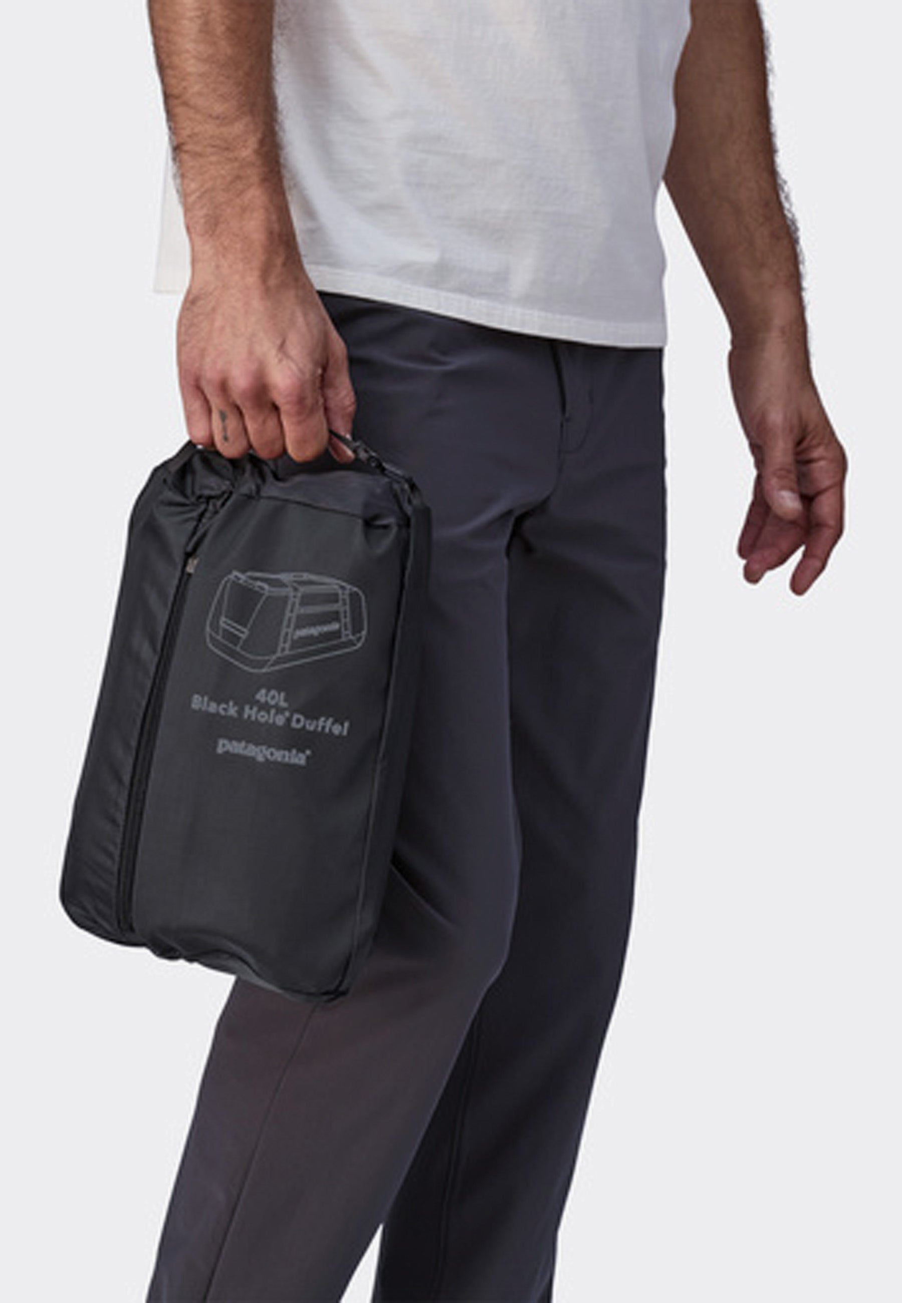 Patagonia Buy Black Hole Duffel 40L black online Good As