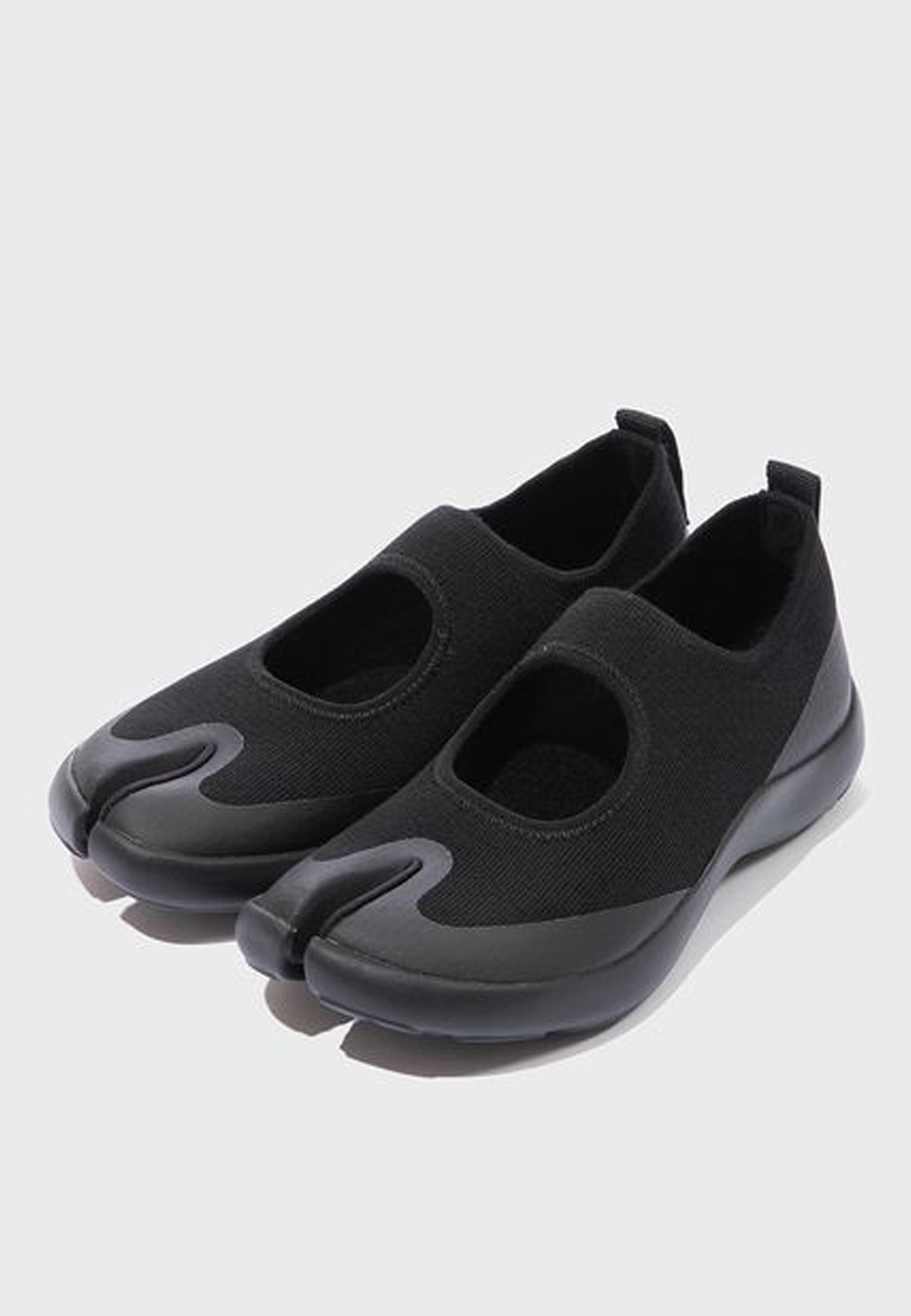 Tabi Sandal - Black