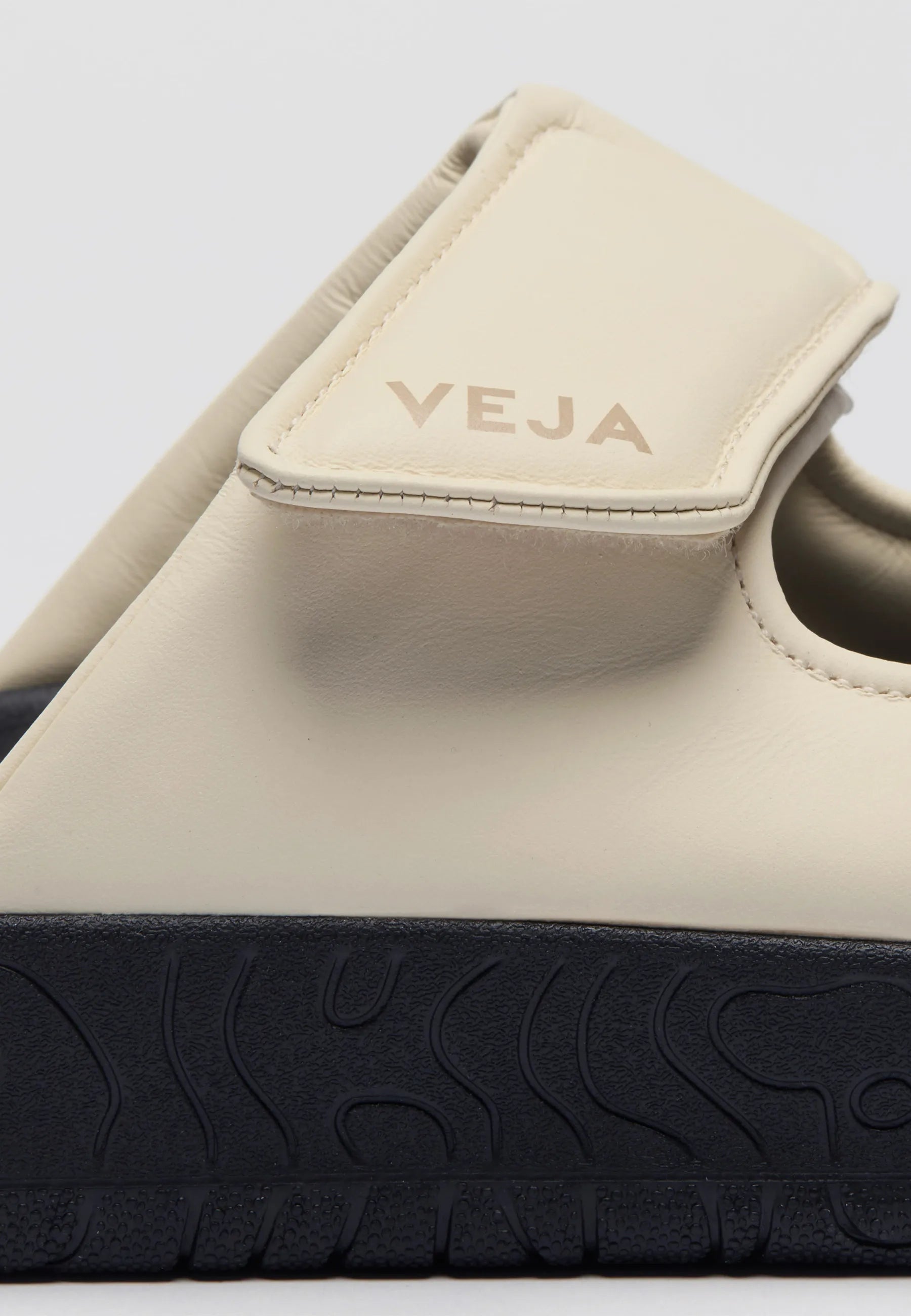 Etna Bold Leather - Cashew