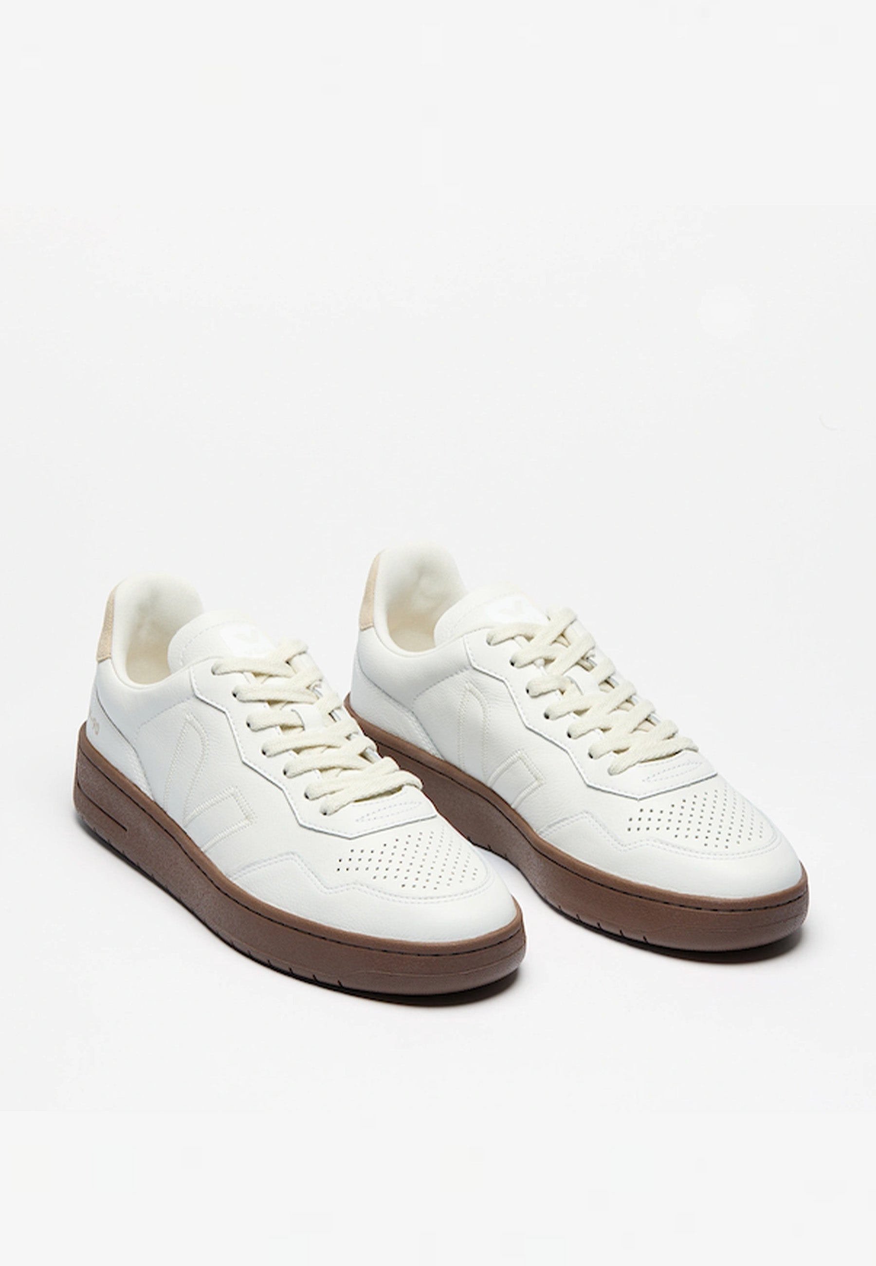 VEJA | Buy V-90 ZZ O.T Leather - White/Pierre/Almond online | Good