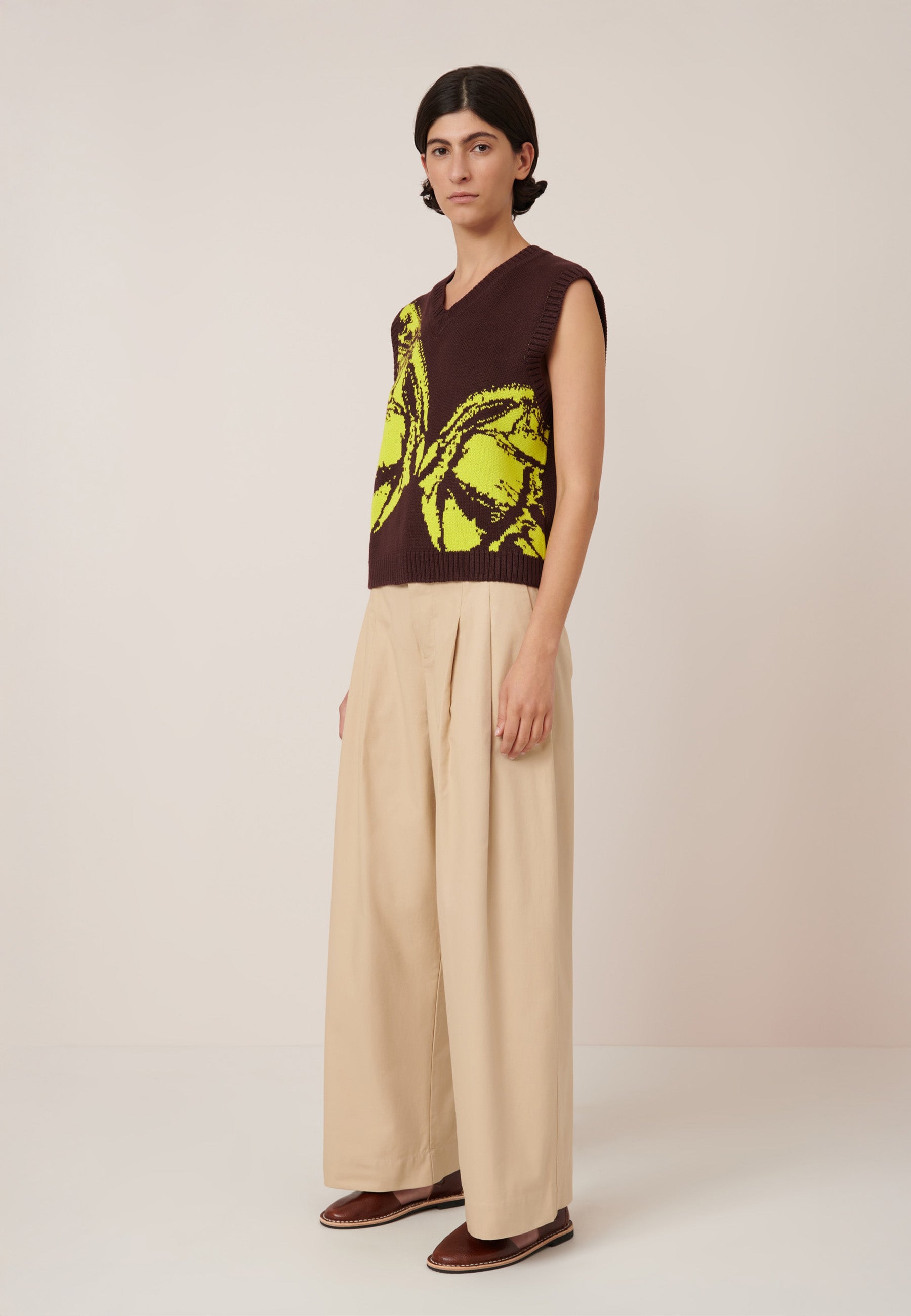 Wingspan Vest - Mahogany