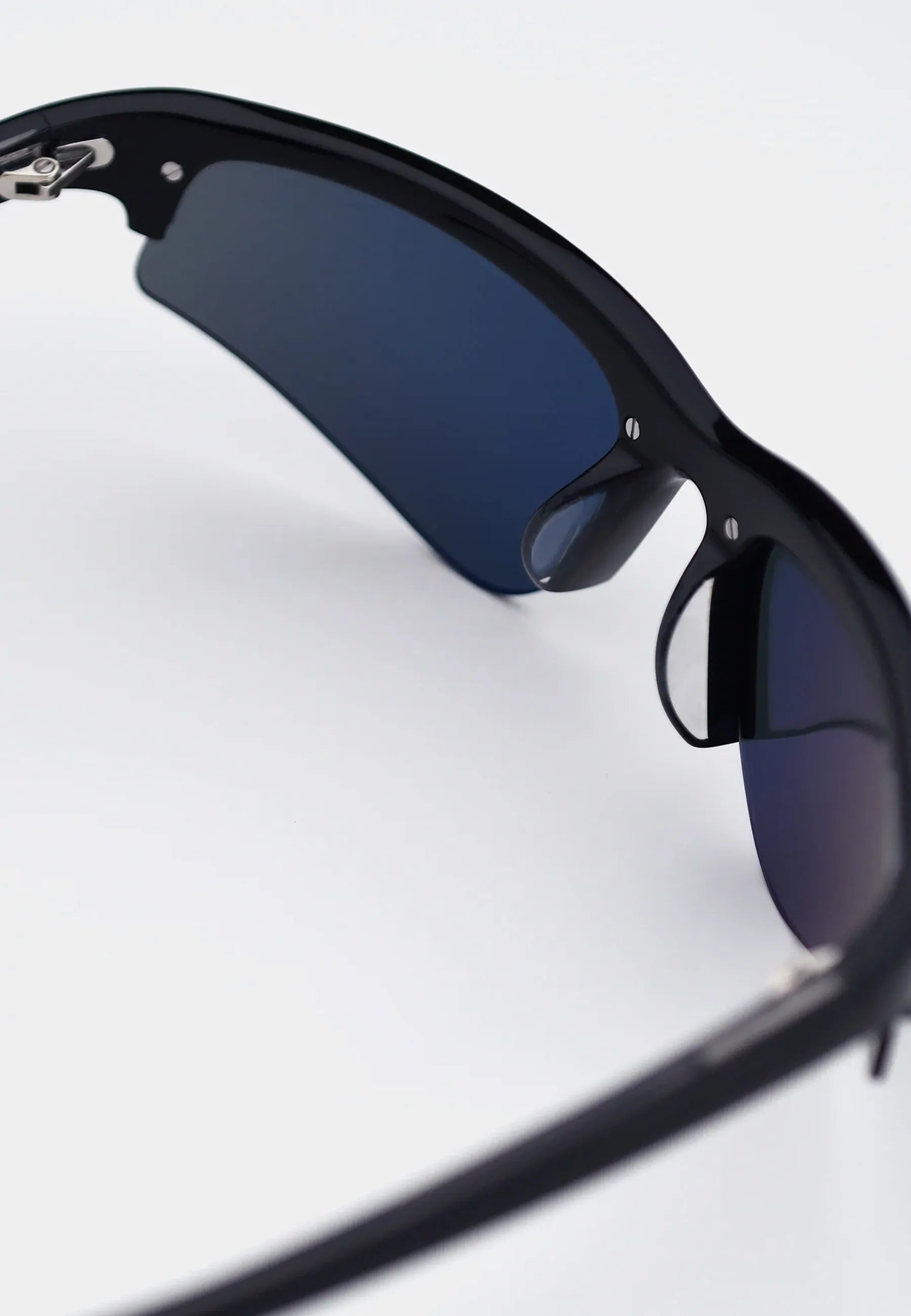 Crux Sunglasses - Black