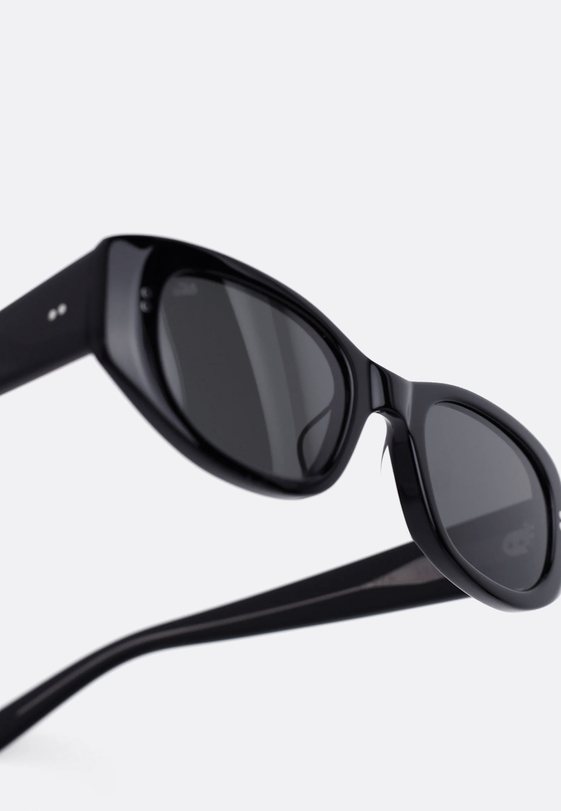 Silvia Sunglasses - Black