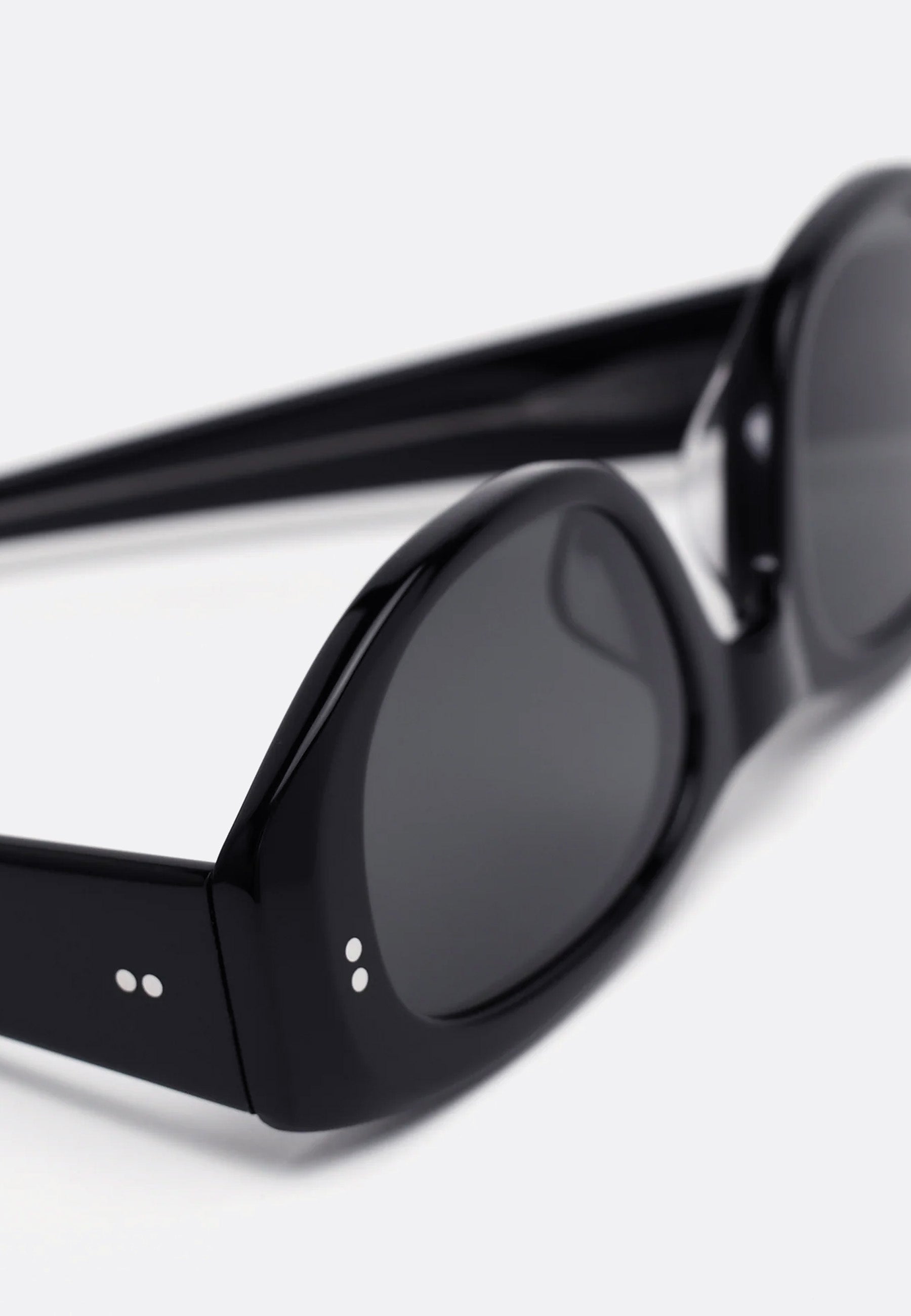 Silvia Sunglasses - Black