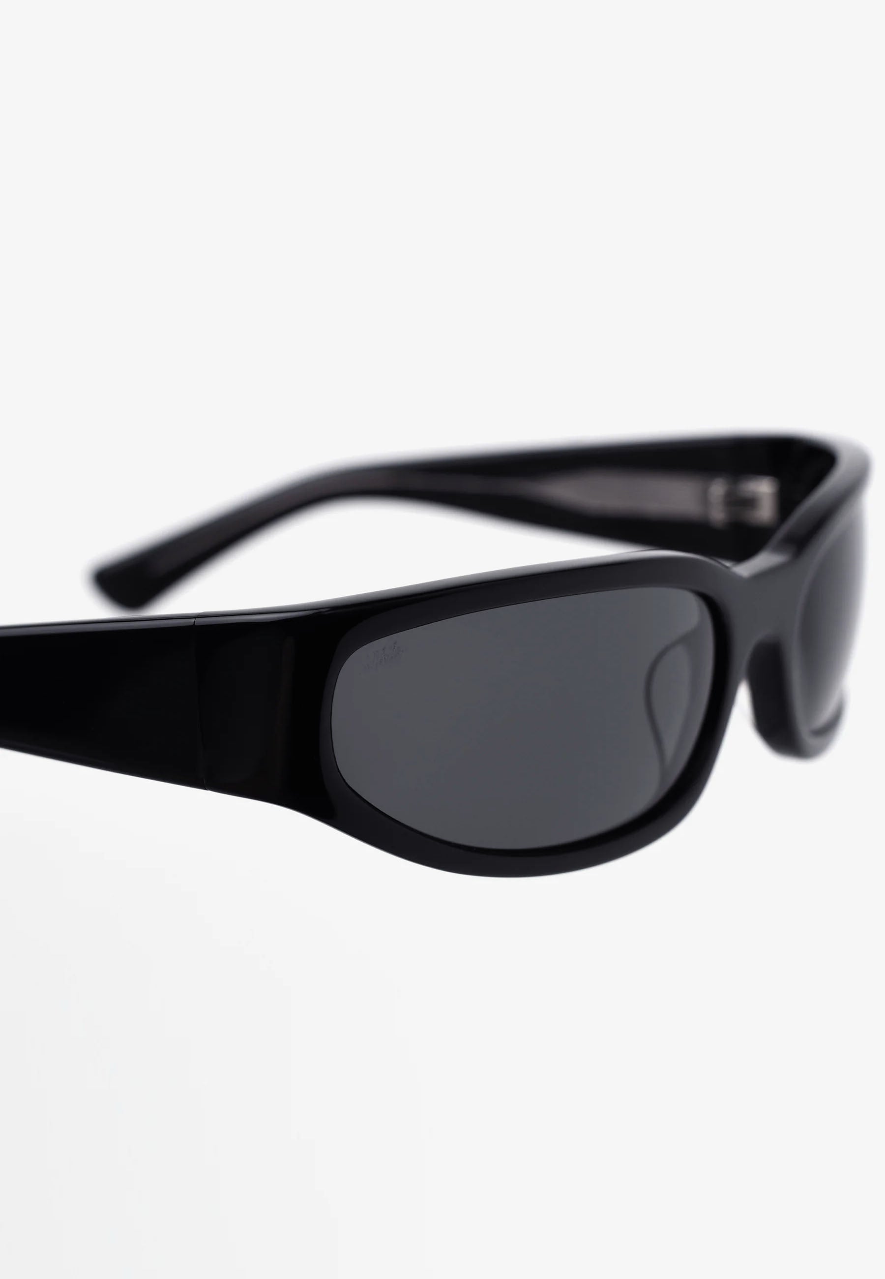 Veil Sunglasses - Black