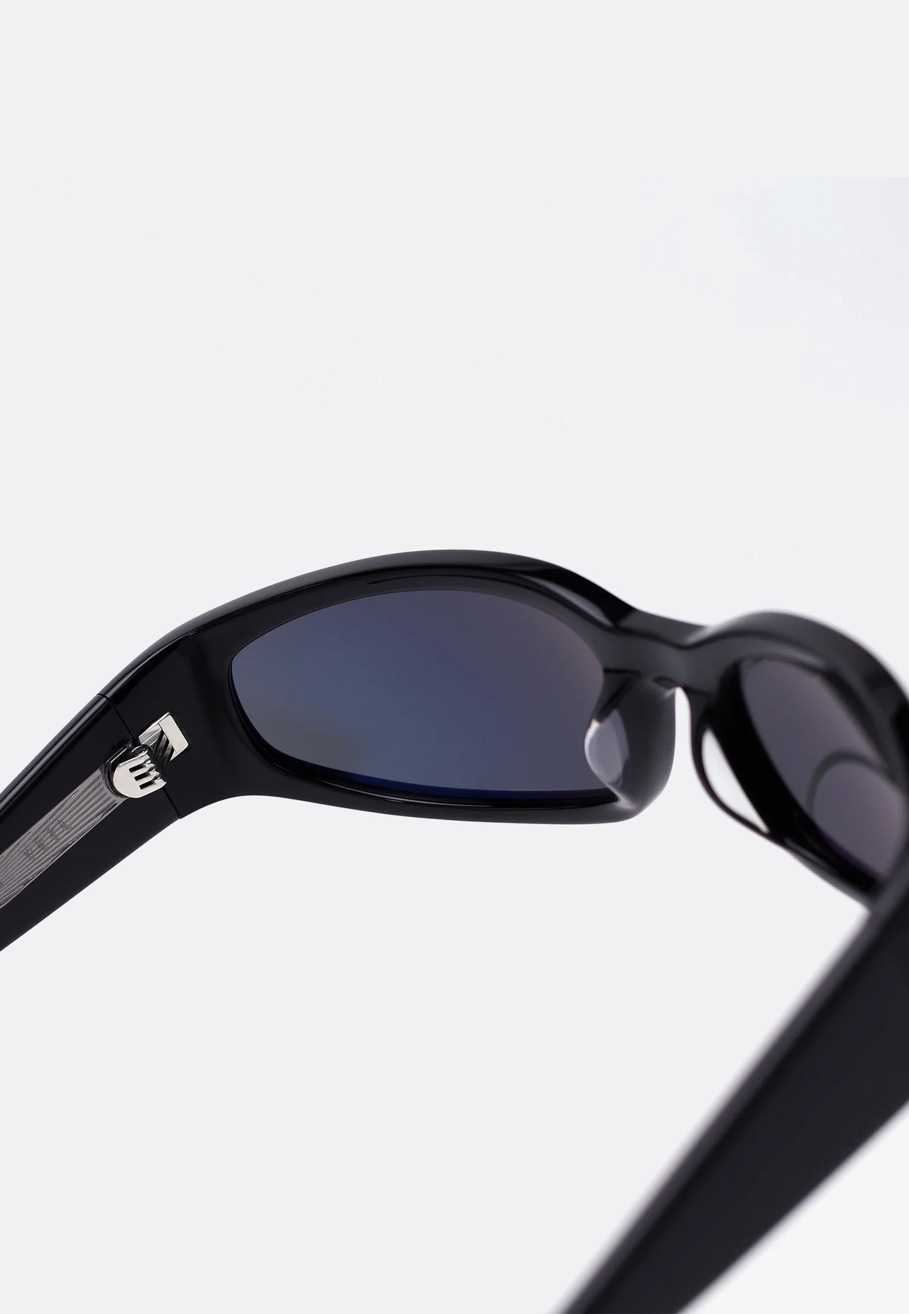 Veil Sunglasses - Black
