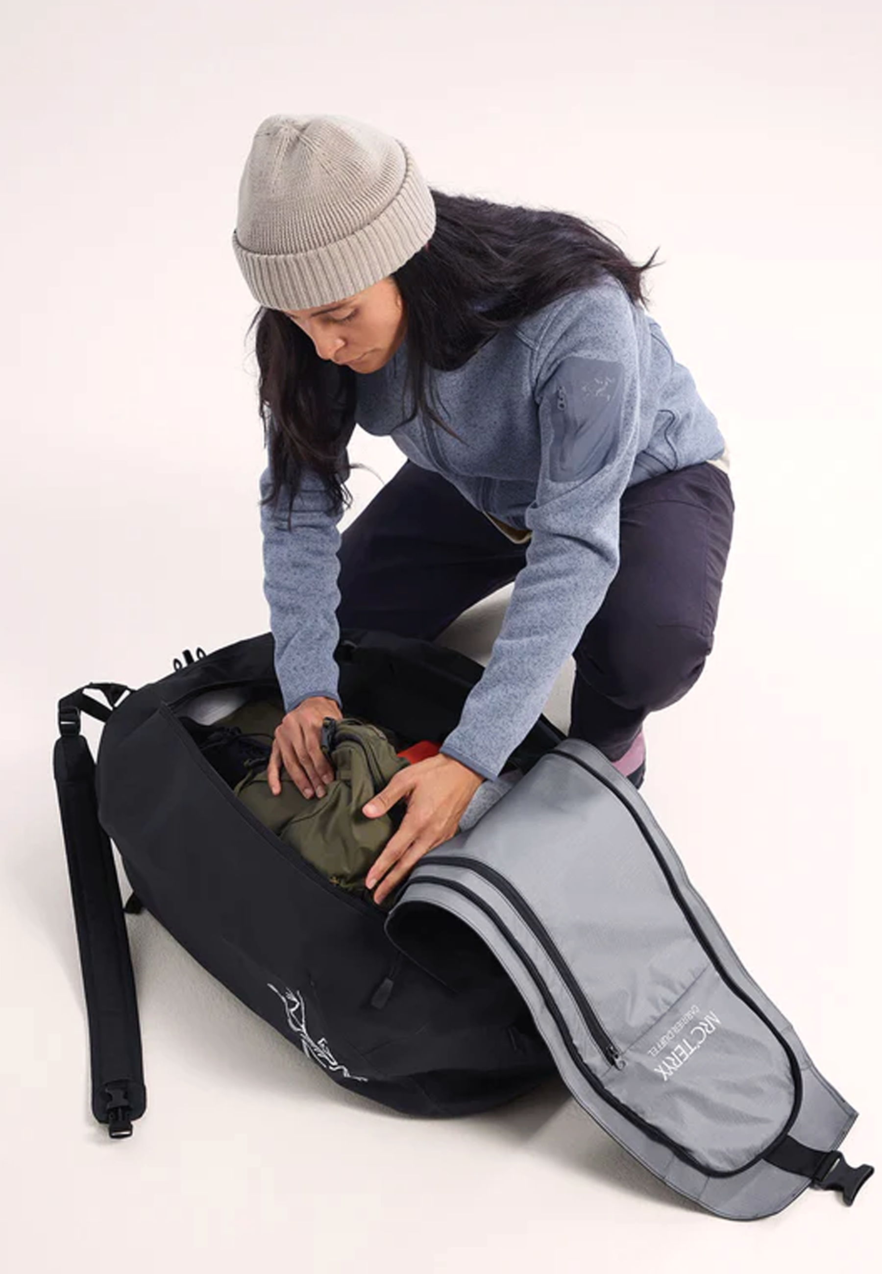Carrier 75 Duffle - Black