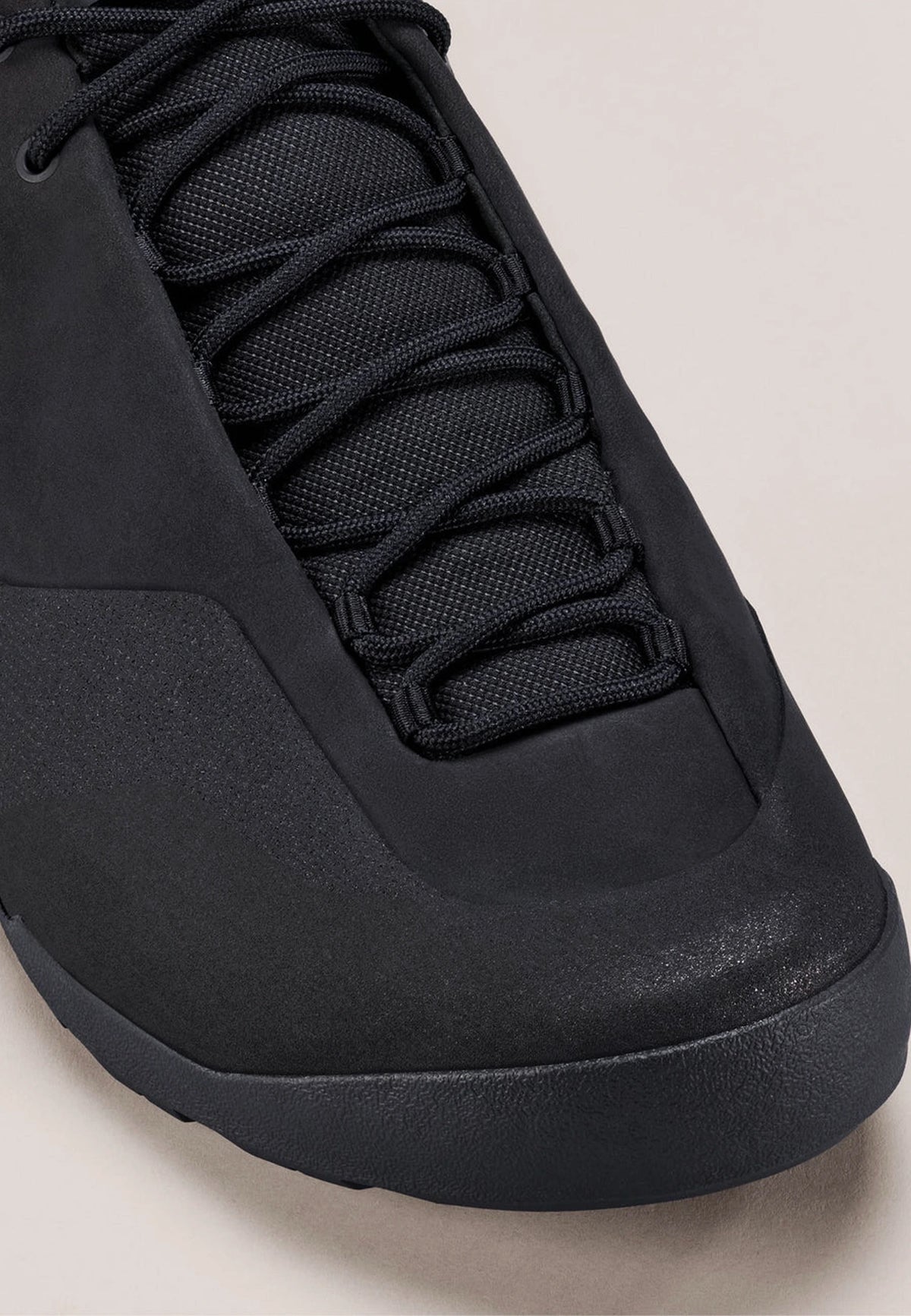 Konseal Women's - Black/Black