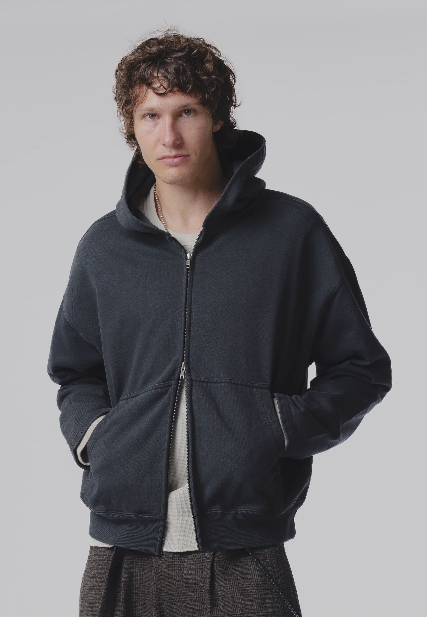 Tour Zip Hood - Black