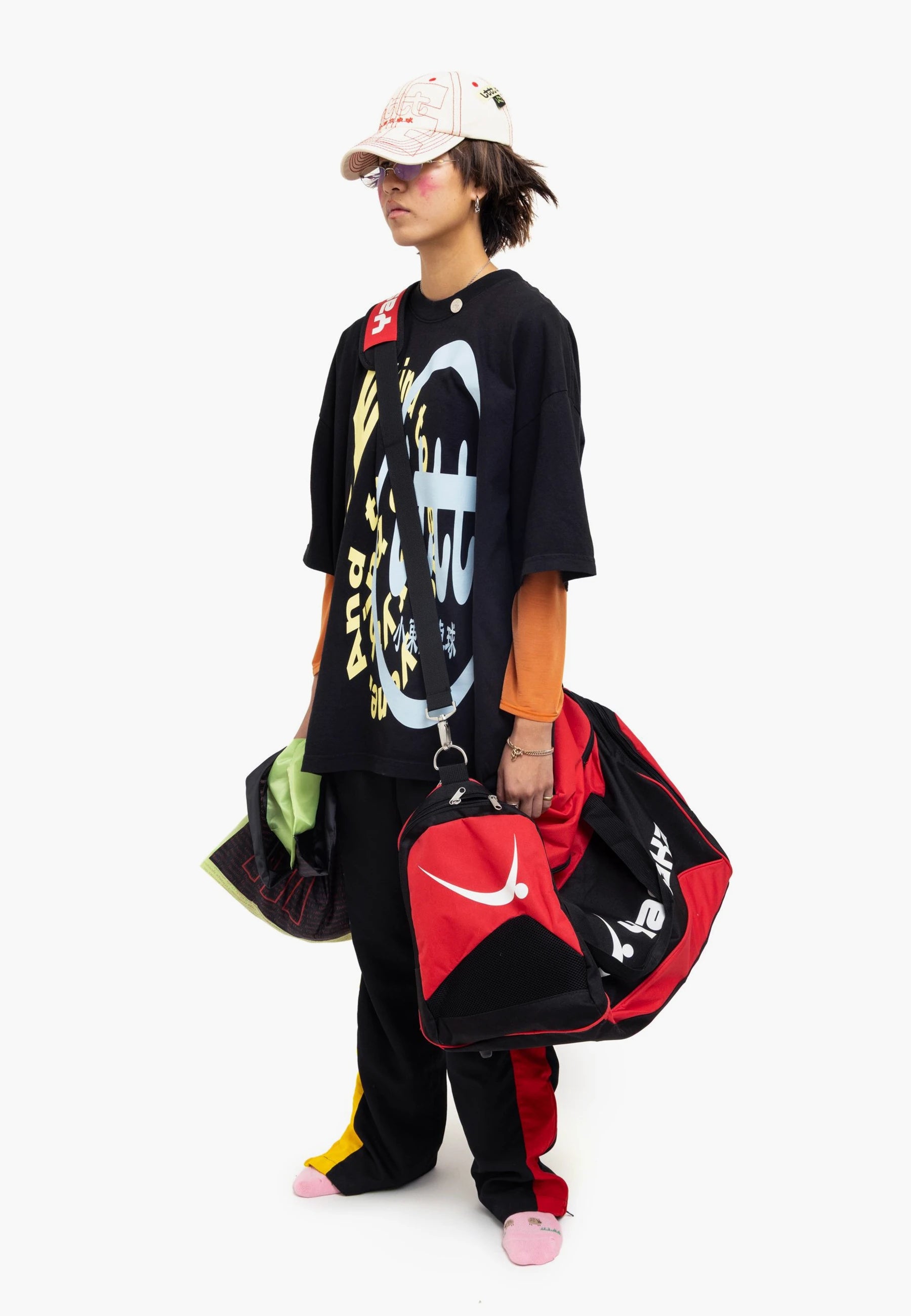 b.Eautiful x LTTT Logos T-shirt - Black