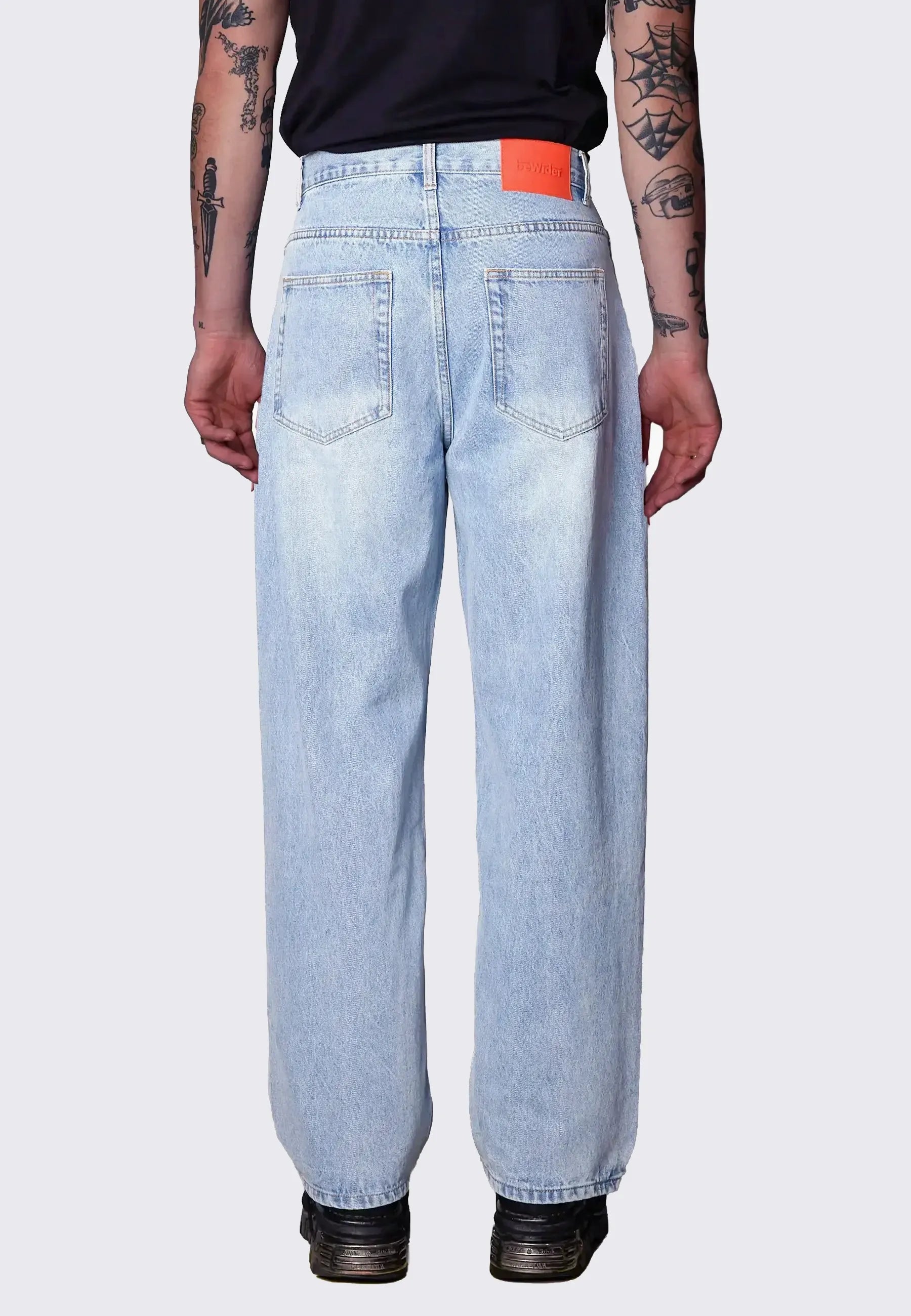 Super Loose - Sunny Denim/Tobacco Stitching