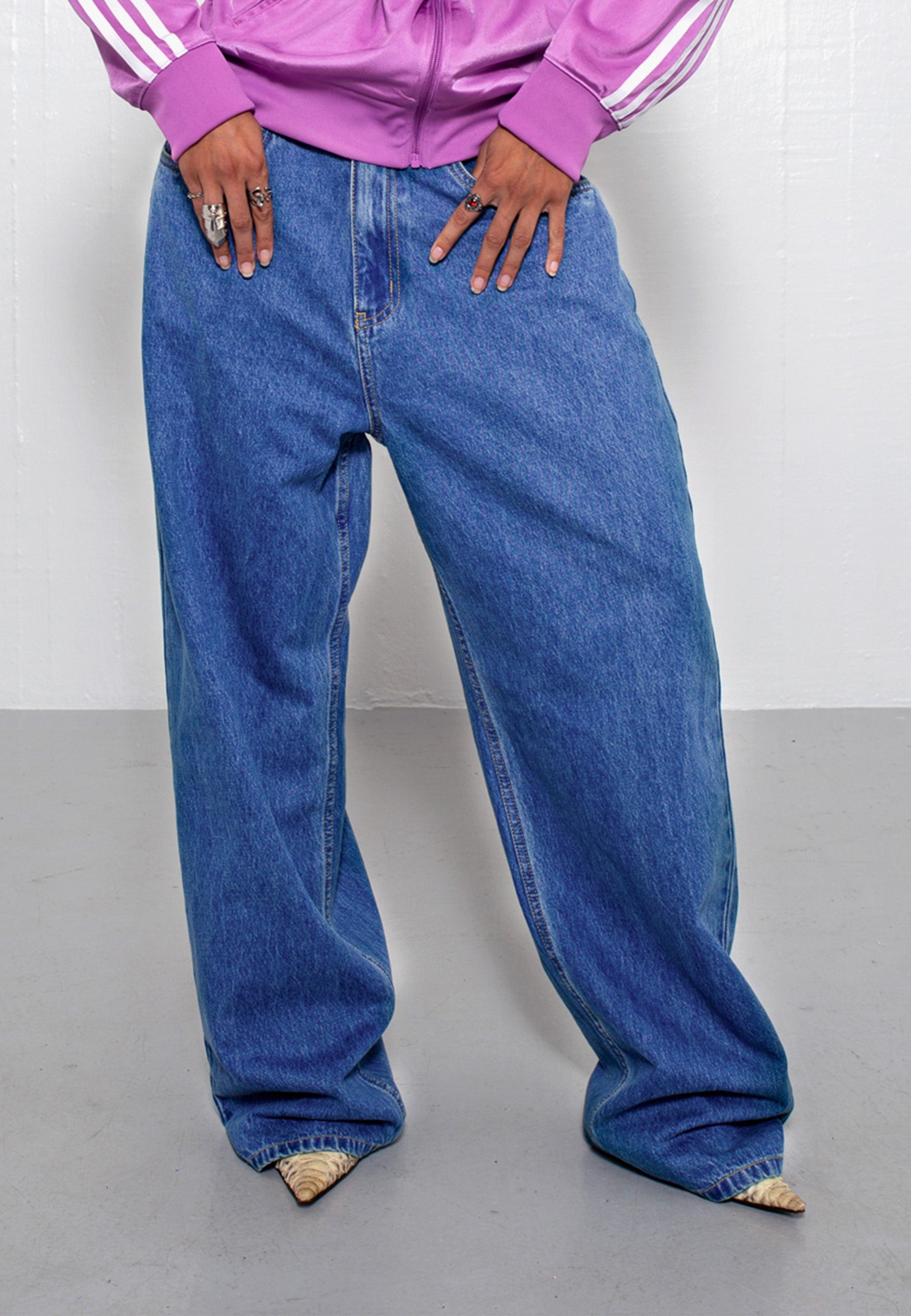 Super Loose - Medium Blue Denim