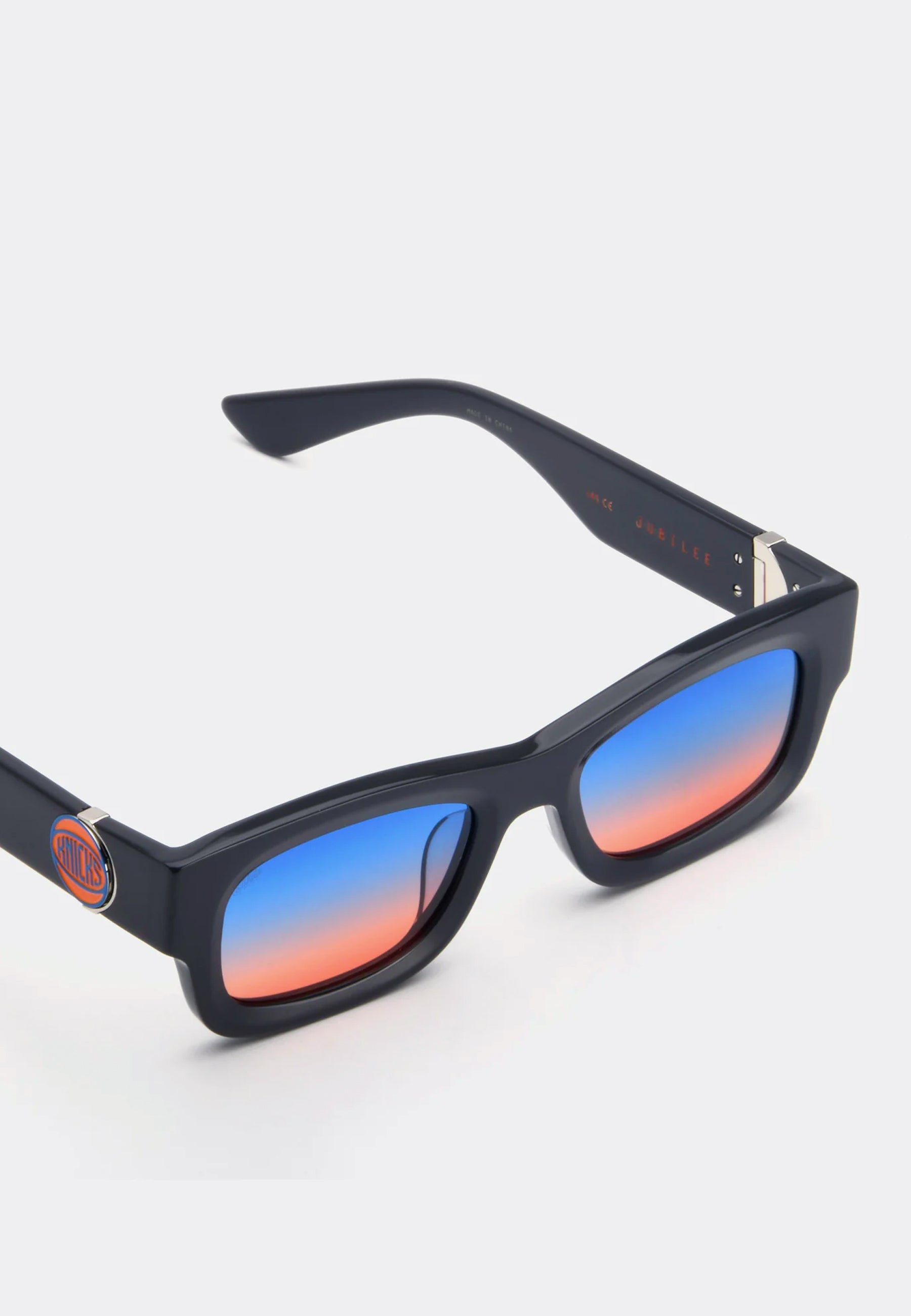 Jubilee x Knicks Sunglasses - Black