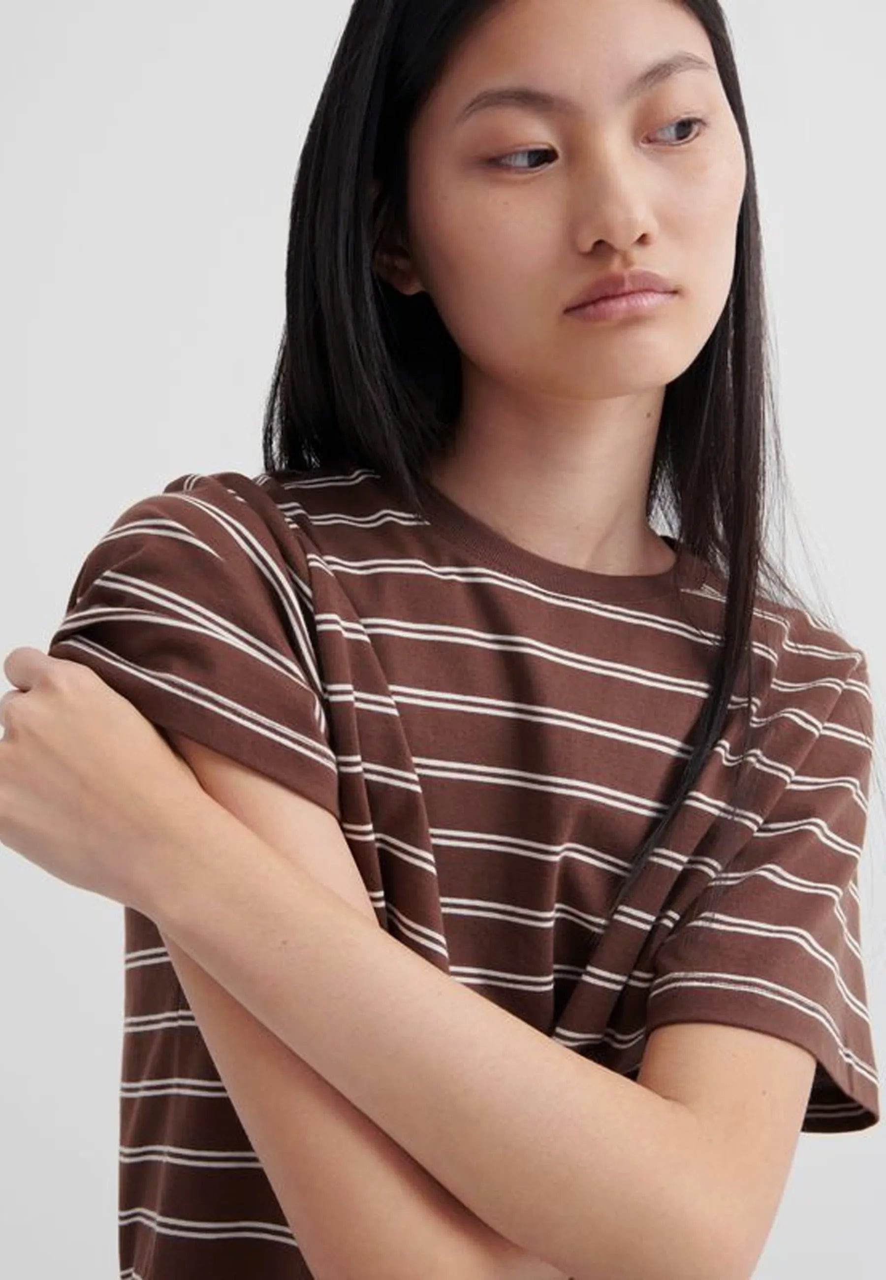 Classic T-Shirt - Brown Stripe