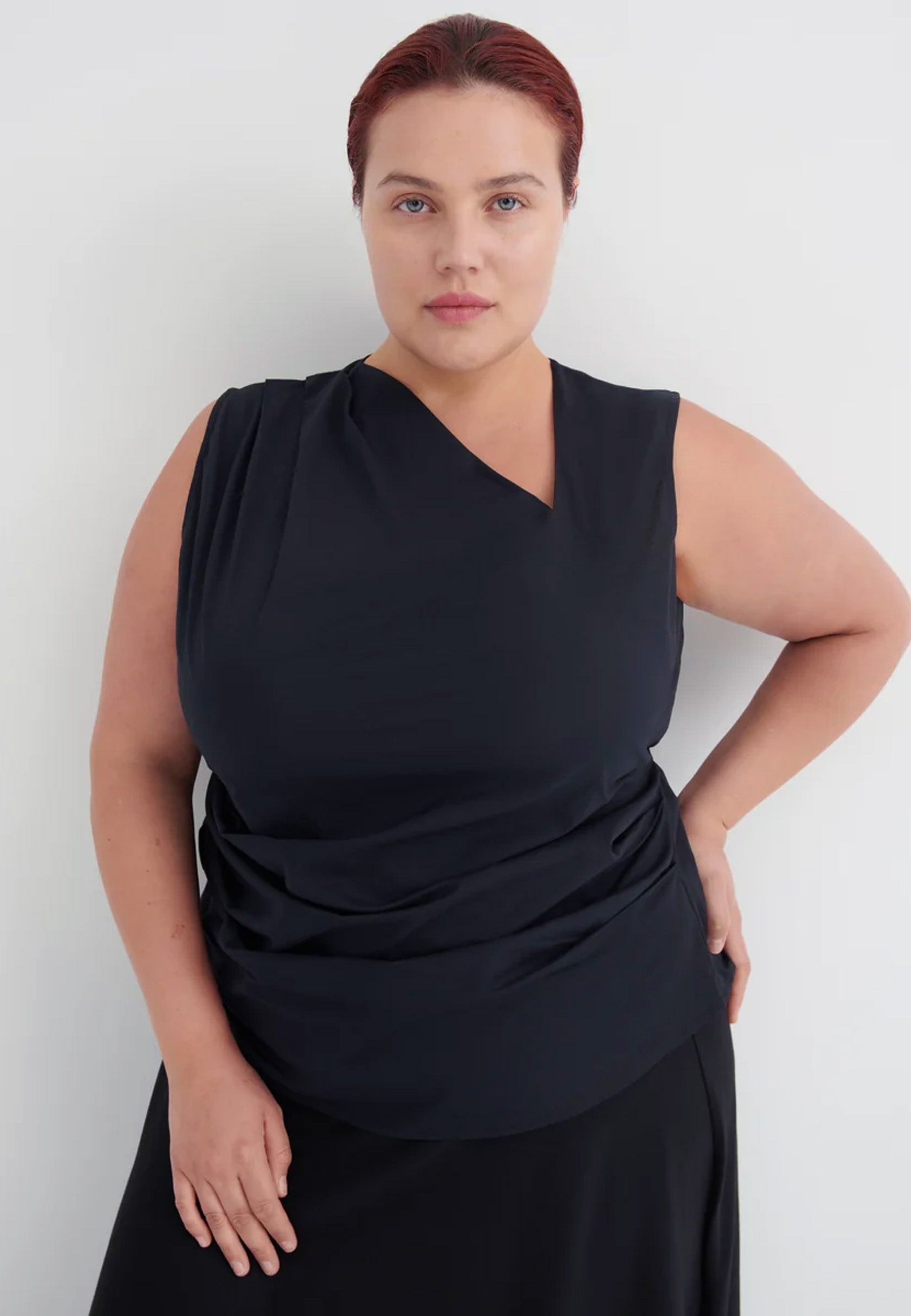 Genre Top - Black