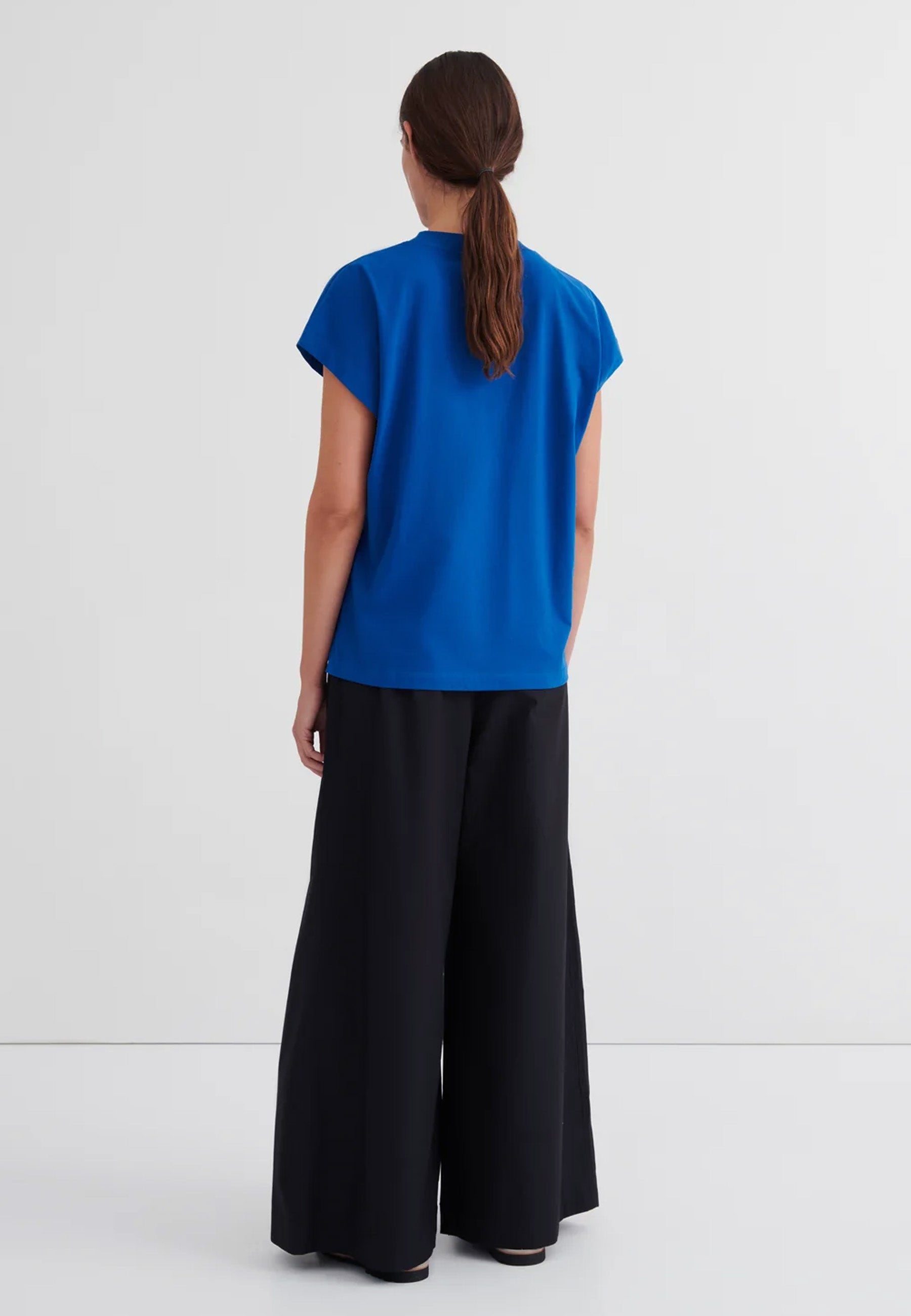 Geometry Tee - Blue Orchid