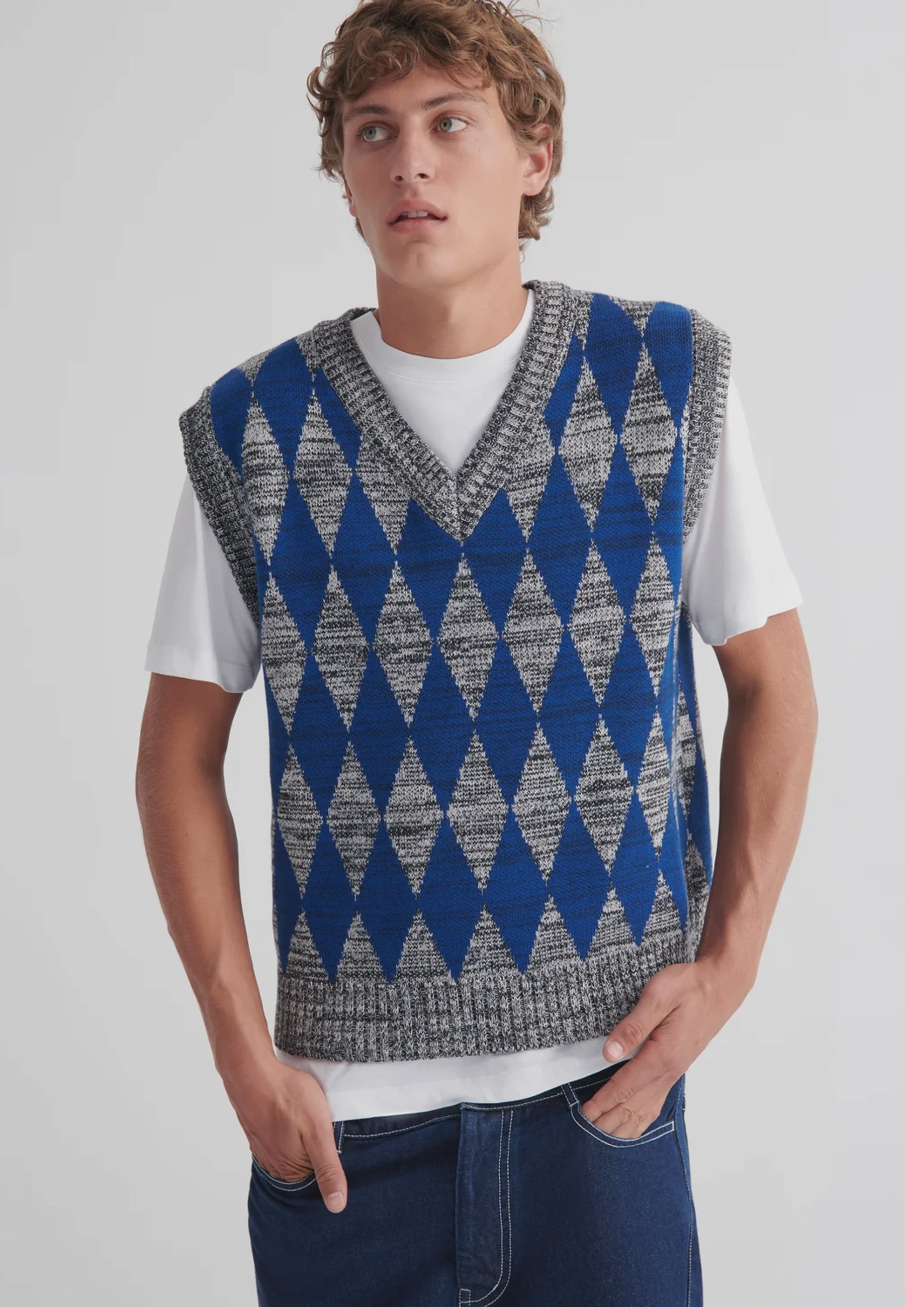 Jarman Vest - Diamond Jacquard