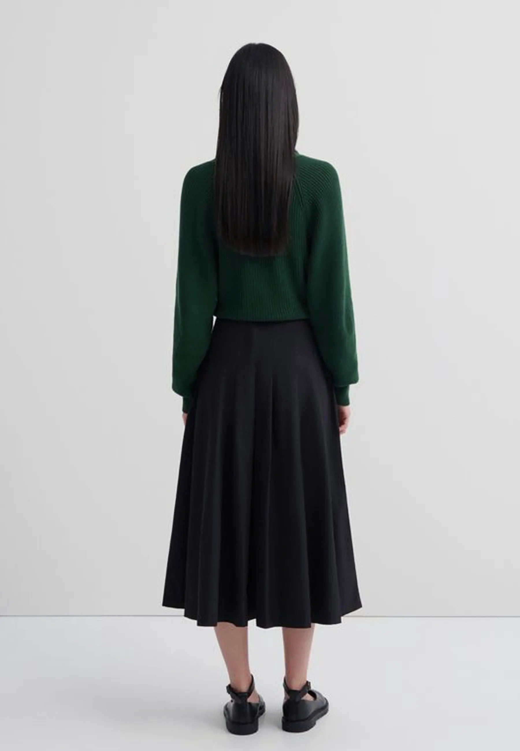Pleater Skirt - Black