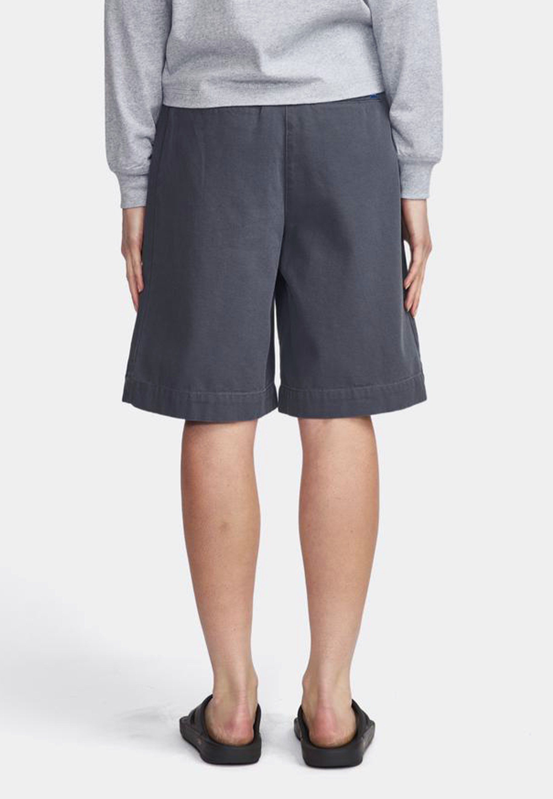 Women's Chino Short - Charcoal