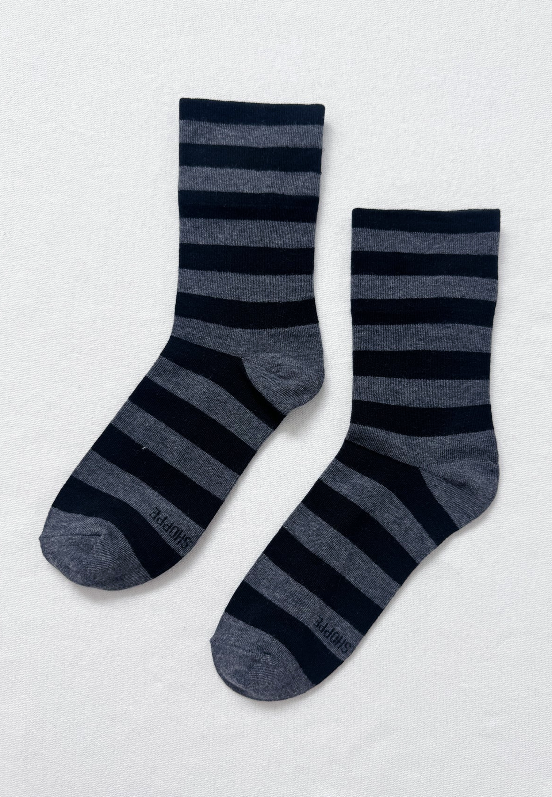 Wally Socks - Wide/Charcoal